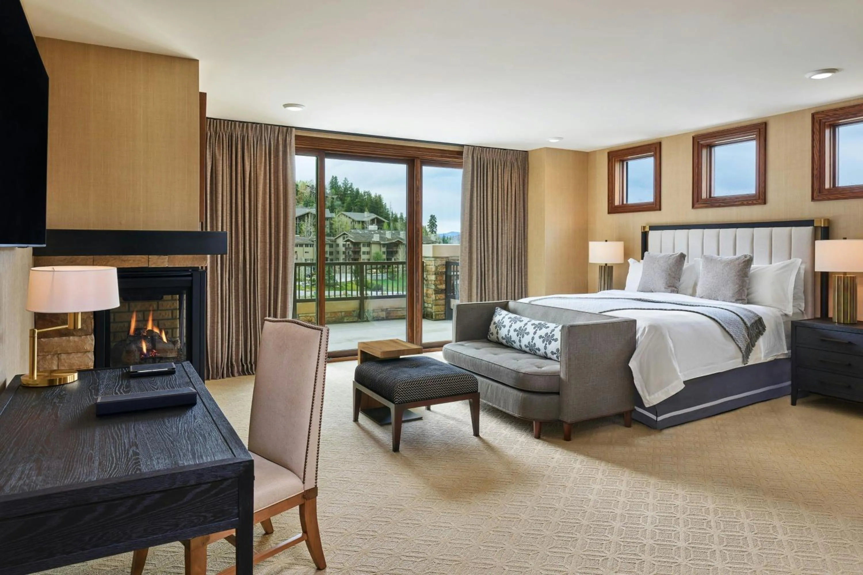 Bedroom, Bed in St. Regis Deer Valley