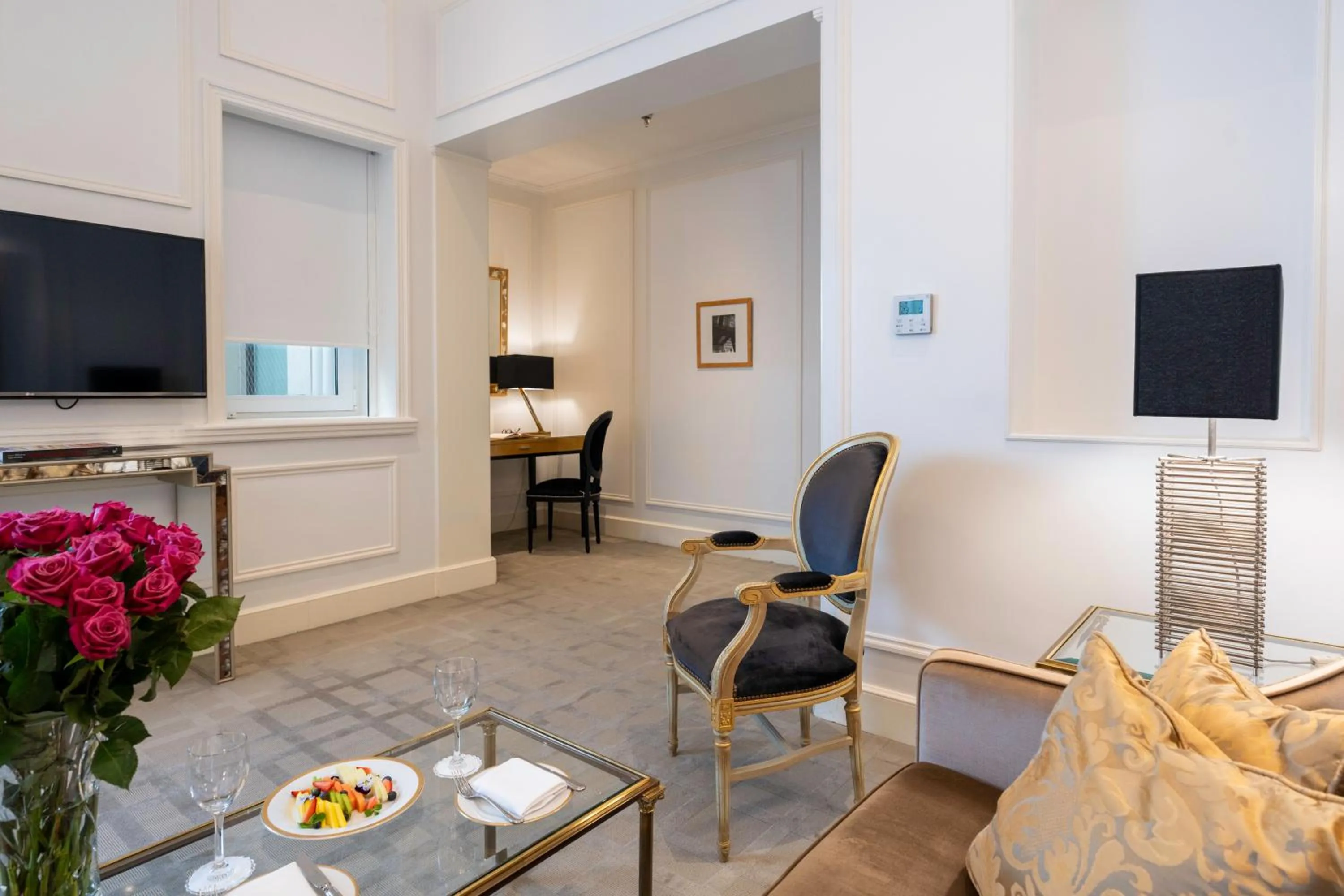 Seating area in Alvear Palace Hotel - Leading Hotels of the World