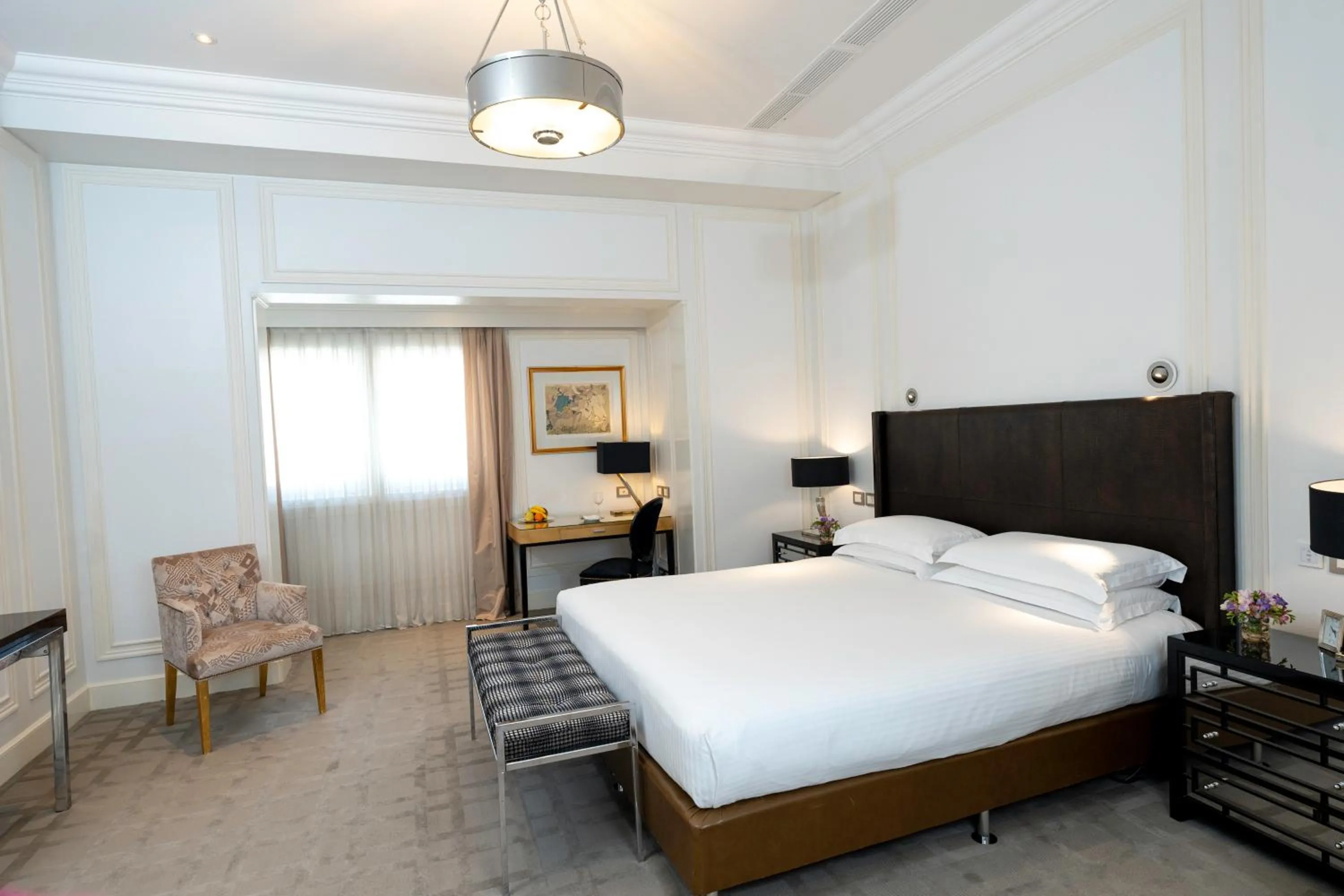 Photo of the whole room, Bed in Alvear Palace Hotel - Leading Hotels of the World