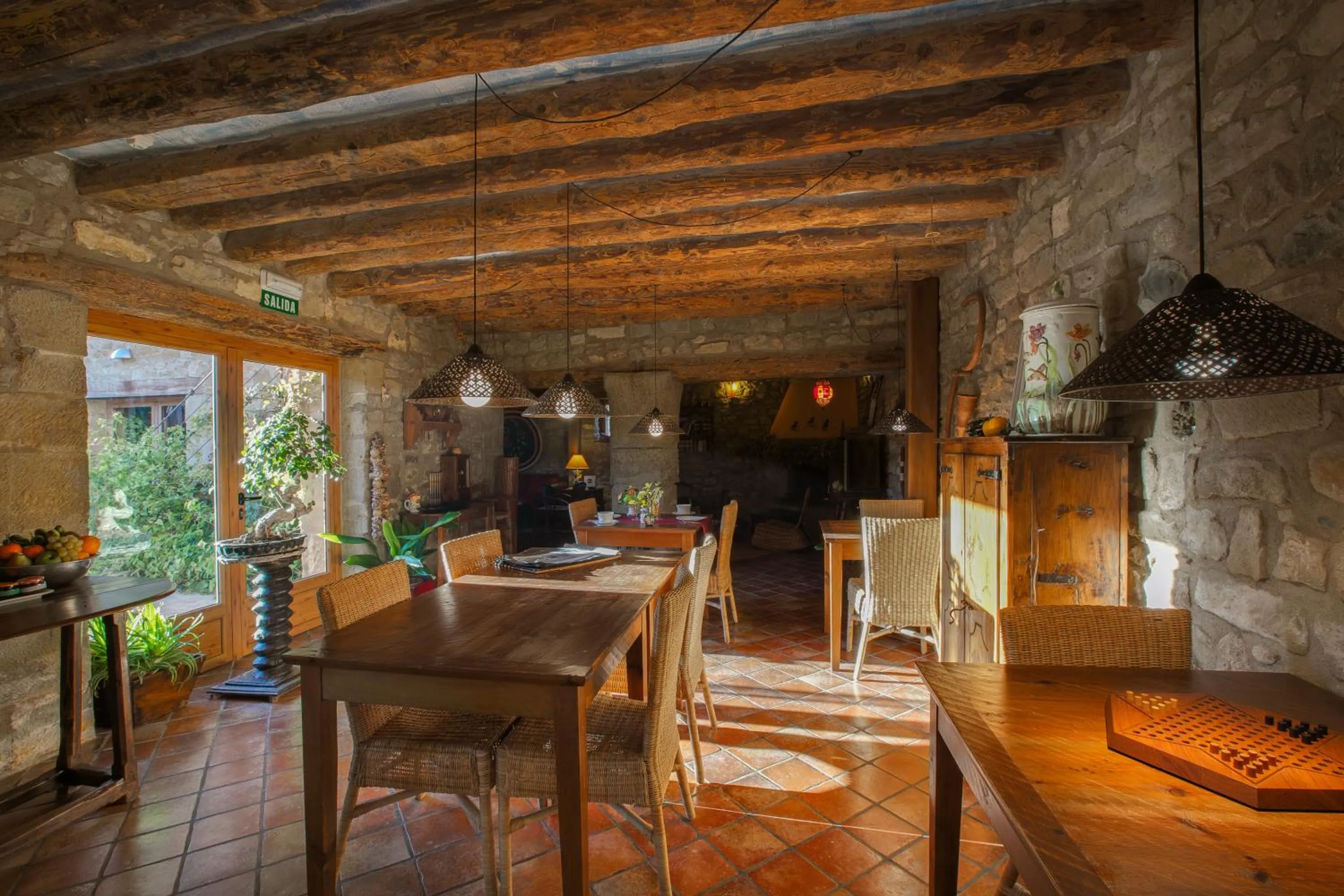 Restaurant/places to eat in El Corral De Concilio