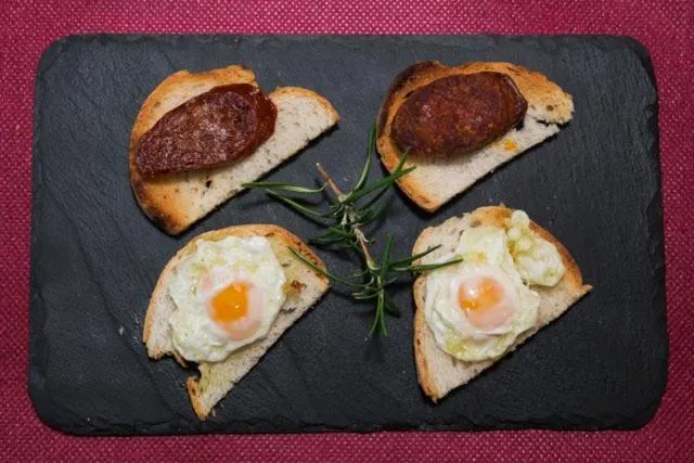 Restaurant/places to eat in El Corral De Concilio