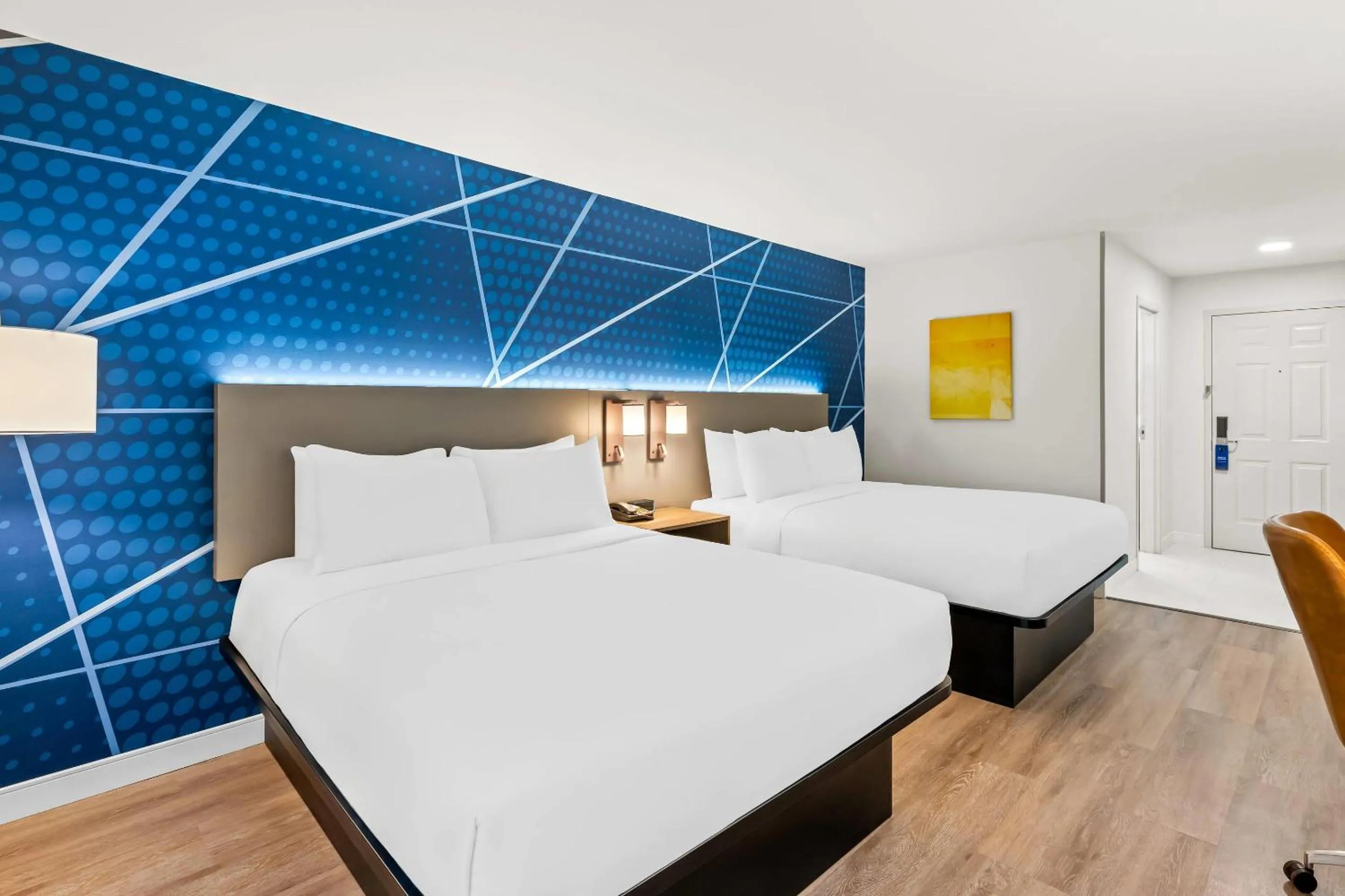 Bedroom, Bed in Comfort Inn & Suites Salt Lake City I-80 I-15 Downtown