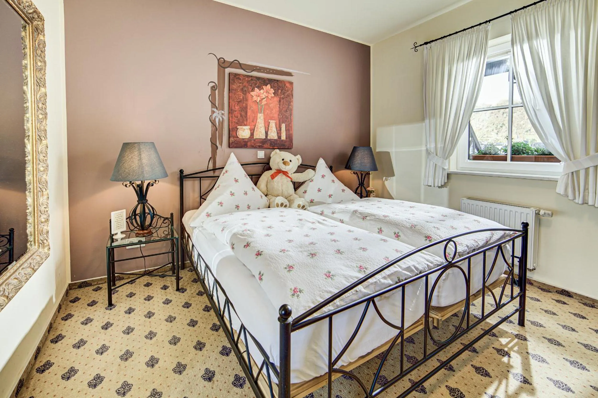 Photo of the whole room, Bed in Landhaus Zimmermann