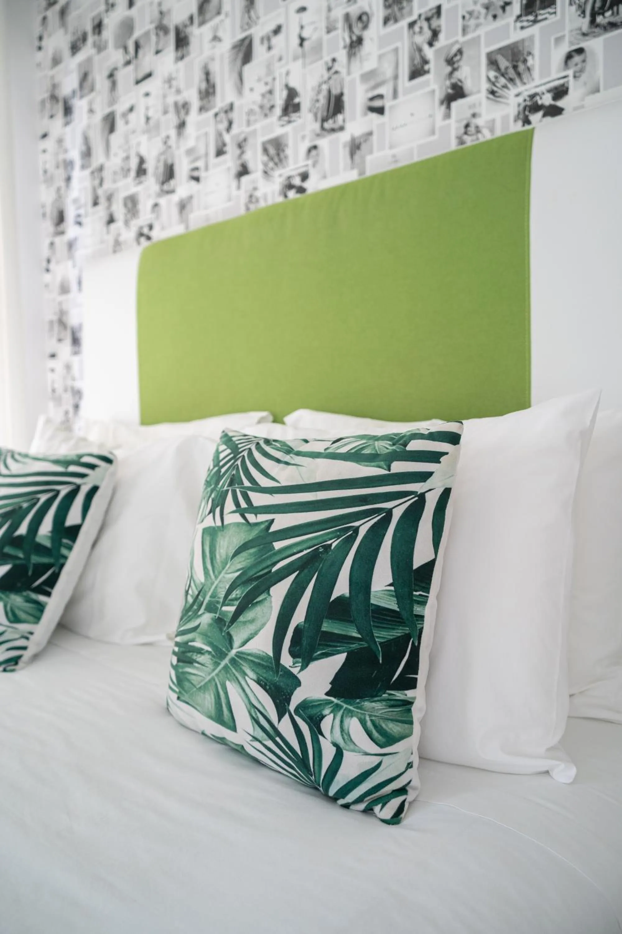 Bed in By the Sea - Nazaré