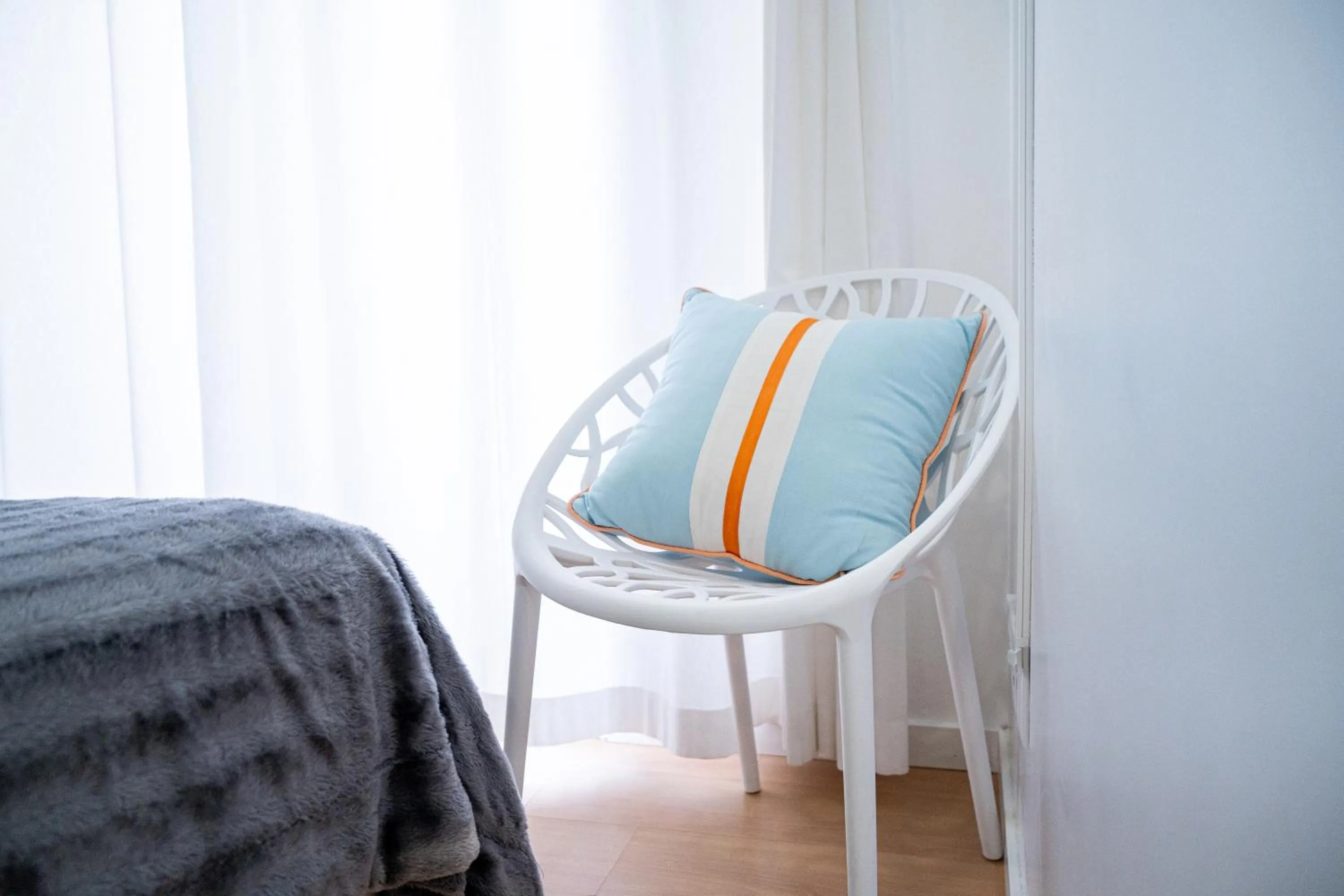 Bed in By the Sea - Nazaré