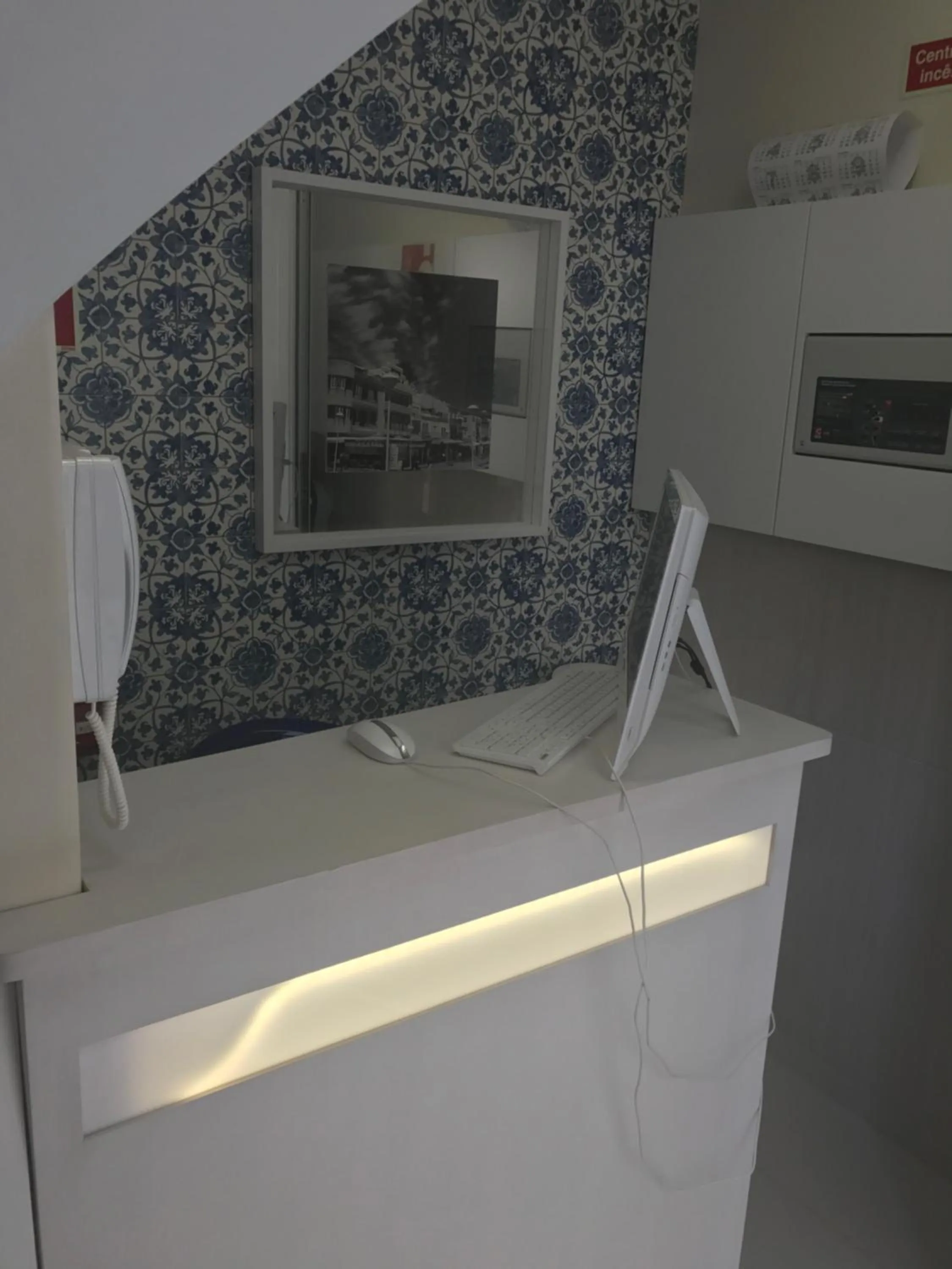 Lobby or reception in By the Sea - Nazaré