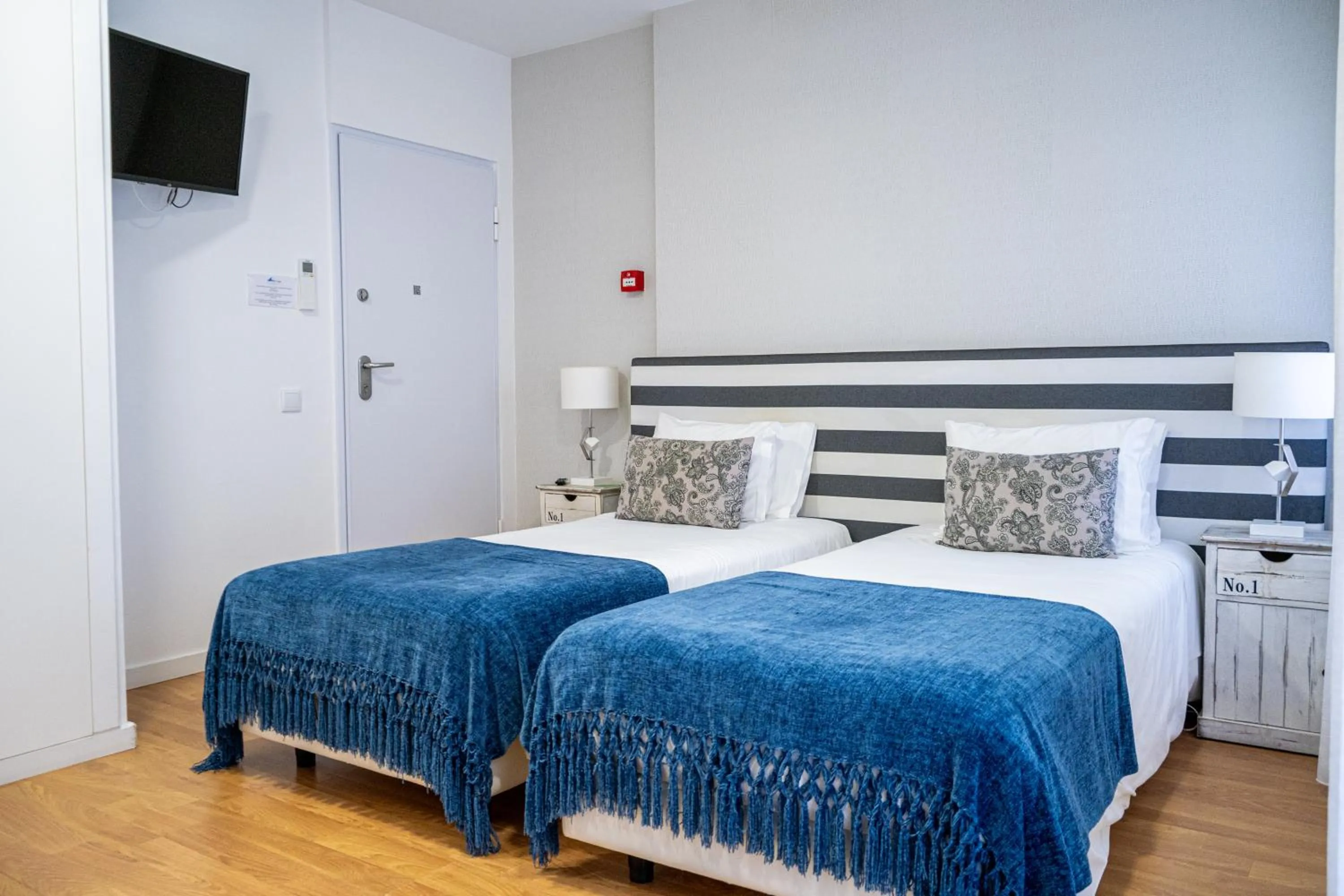 Bed in By the Sea - Nazaré