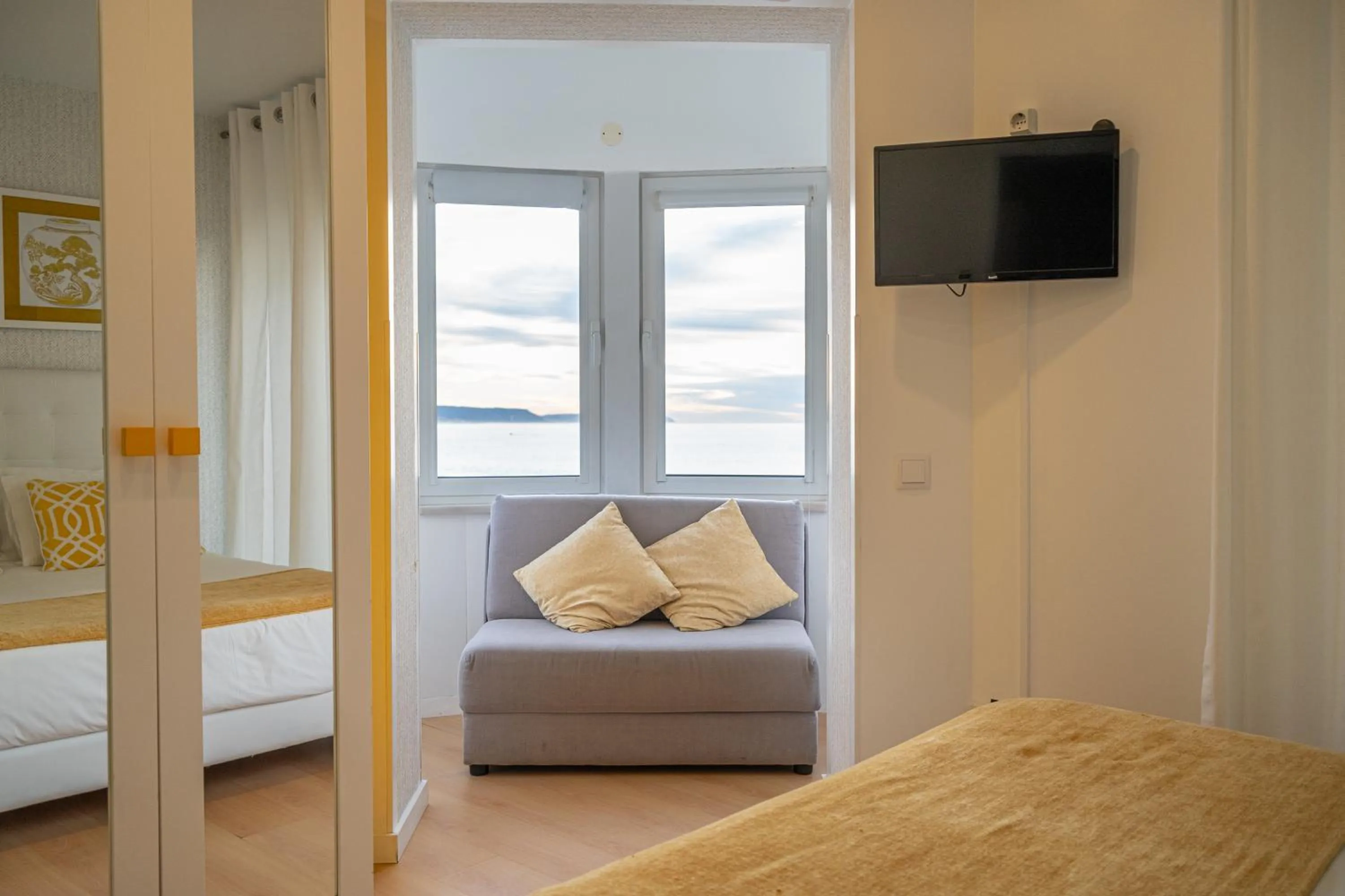 Bed in By the Sea - Nazaré