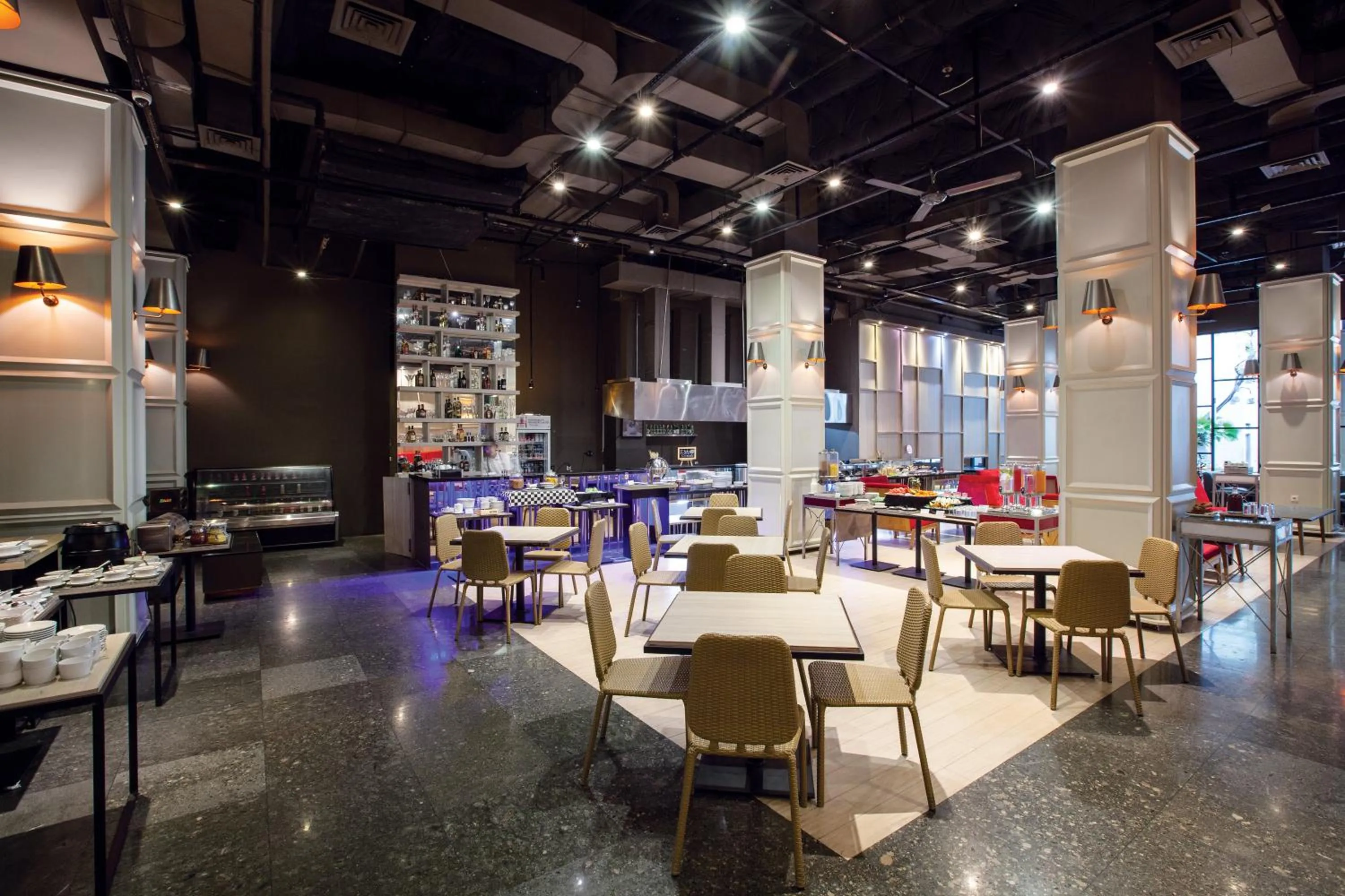 Restaurant/places to eat in Sparks Life Jakarta, ARTOTEL Curated