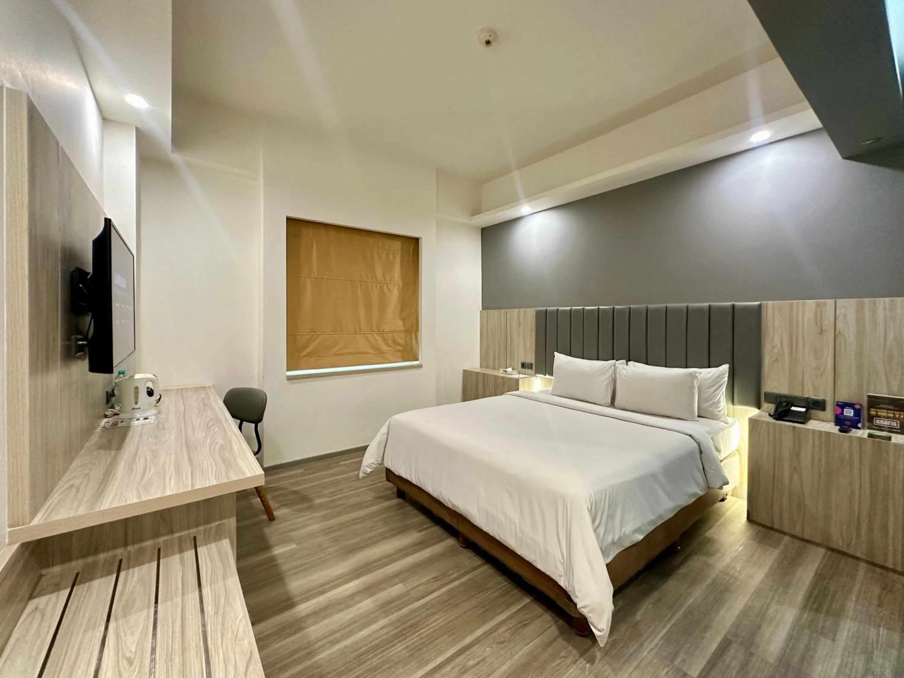 Bedroom, Bed in Sparks Life Jakarta, ARTOTEL Curated