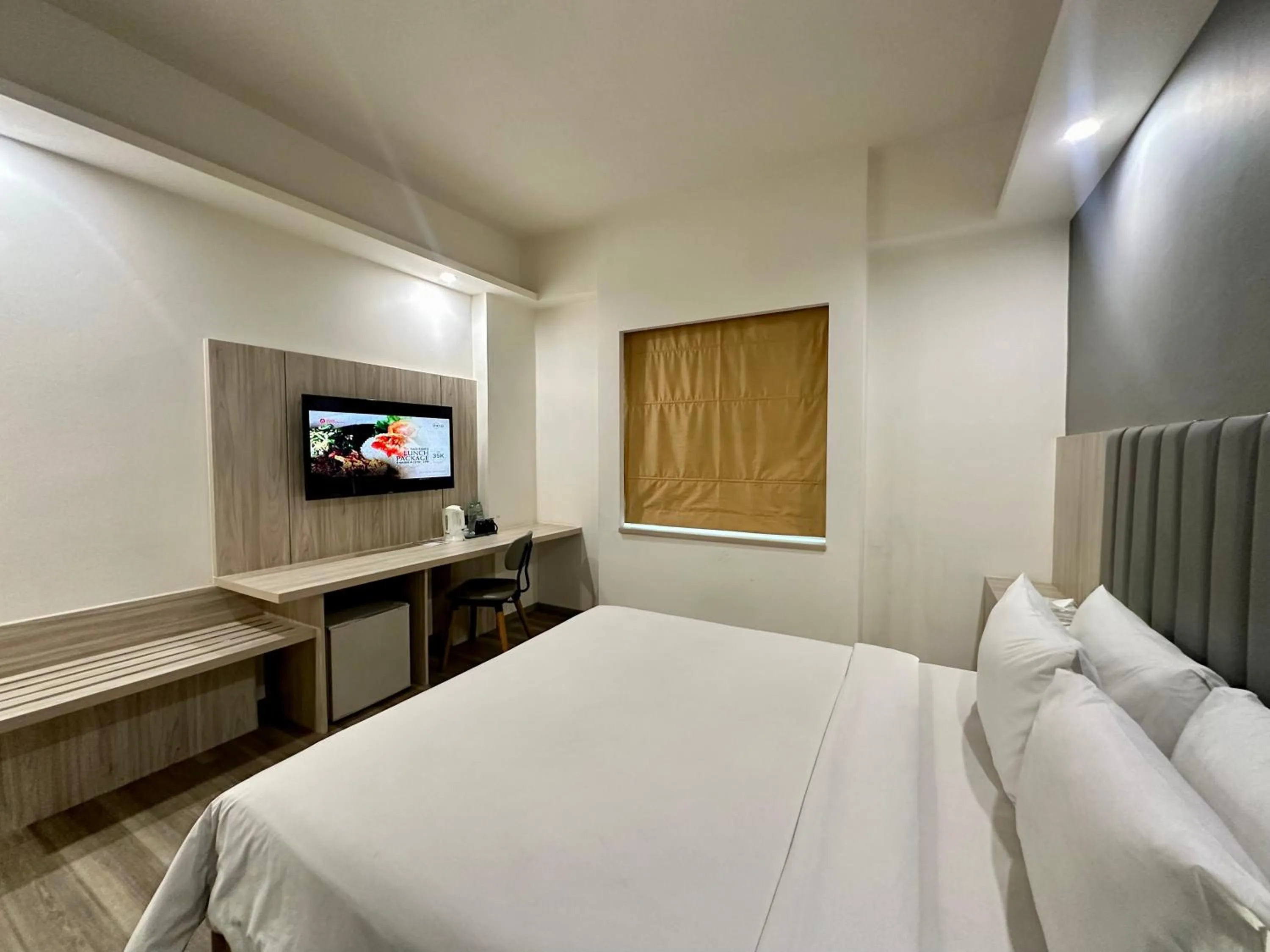 Bed in Sparks Life Jakarta, ARTOTEL Curated