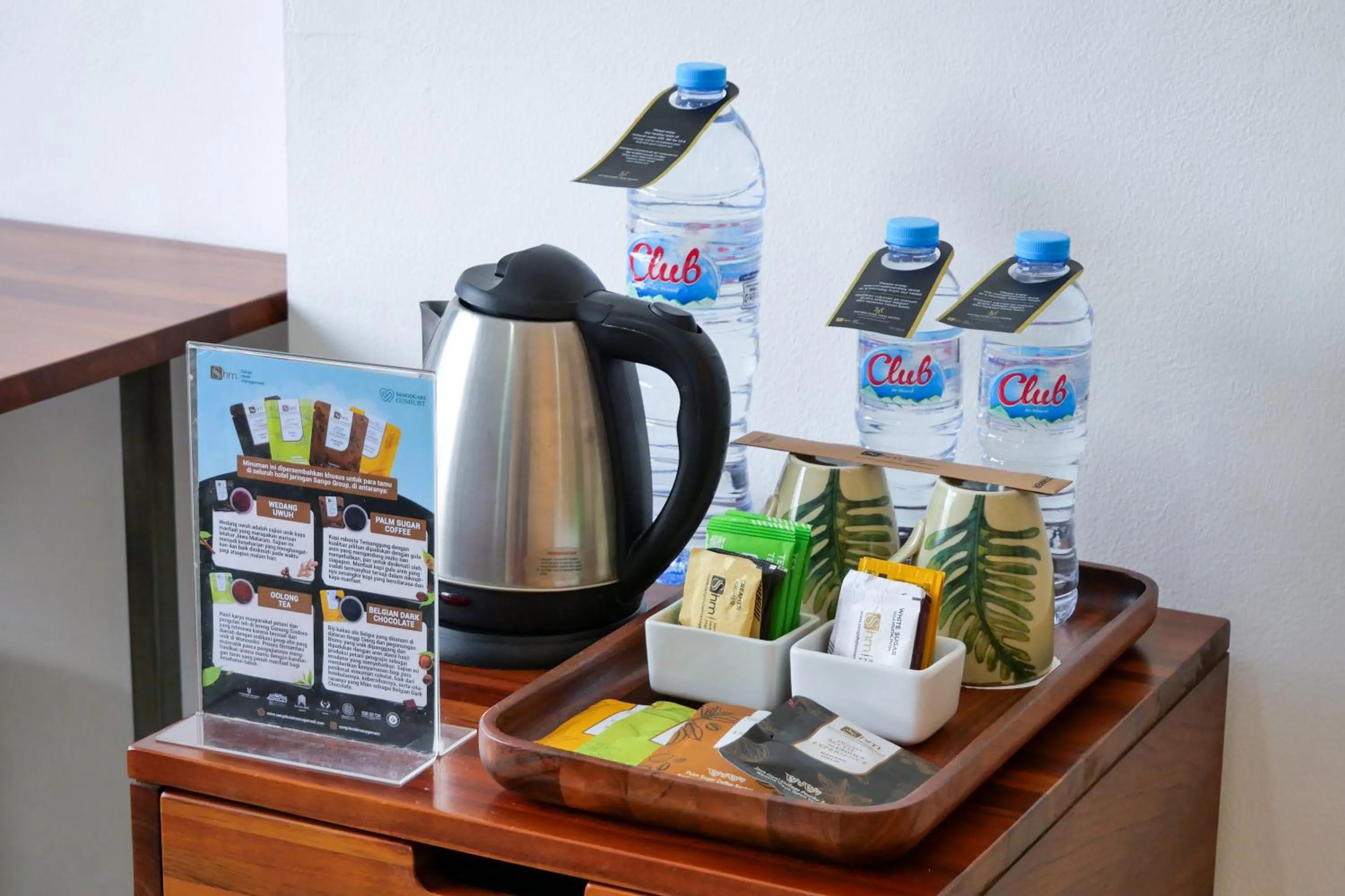 Coffee/tea facilities in Metro Park View Hotel Kota Lama Semarang