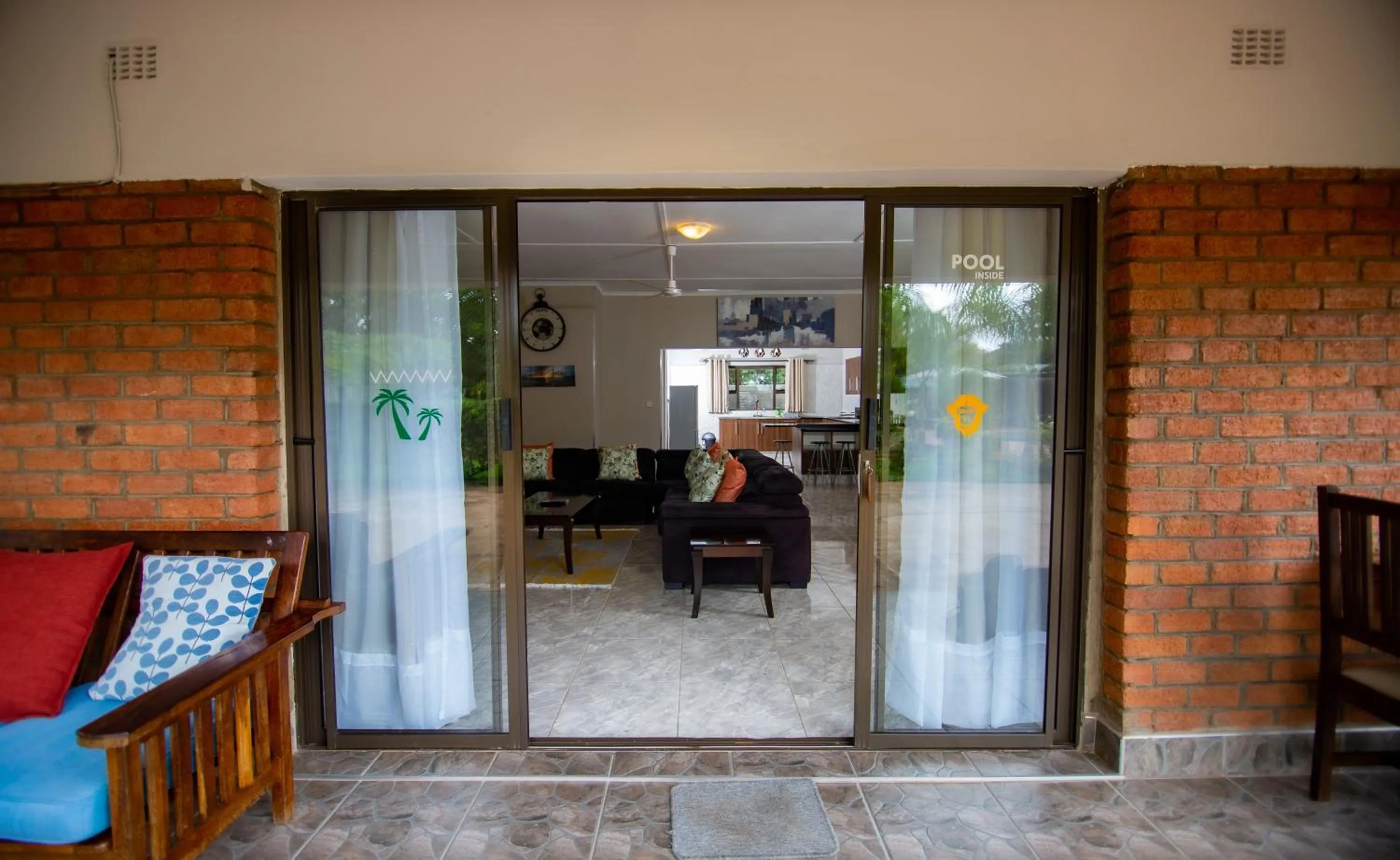 Balcony/Terrace in Dzimbahwe Guest Lodge