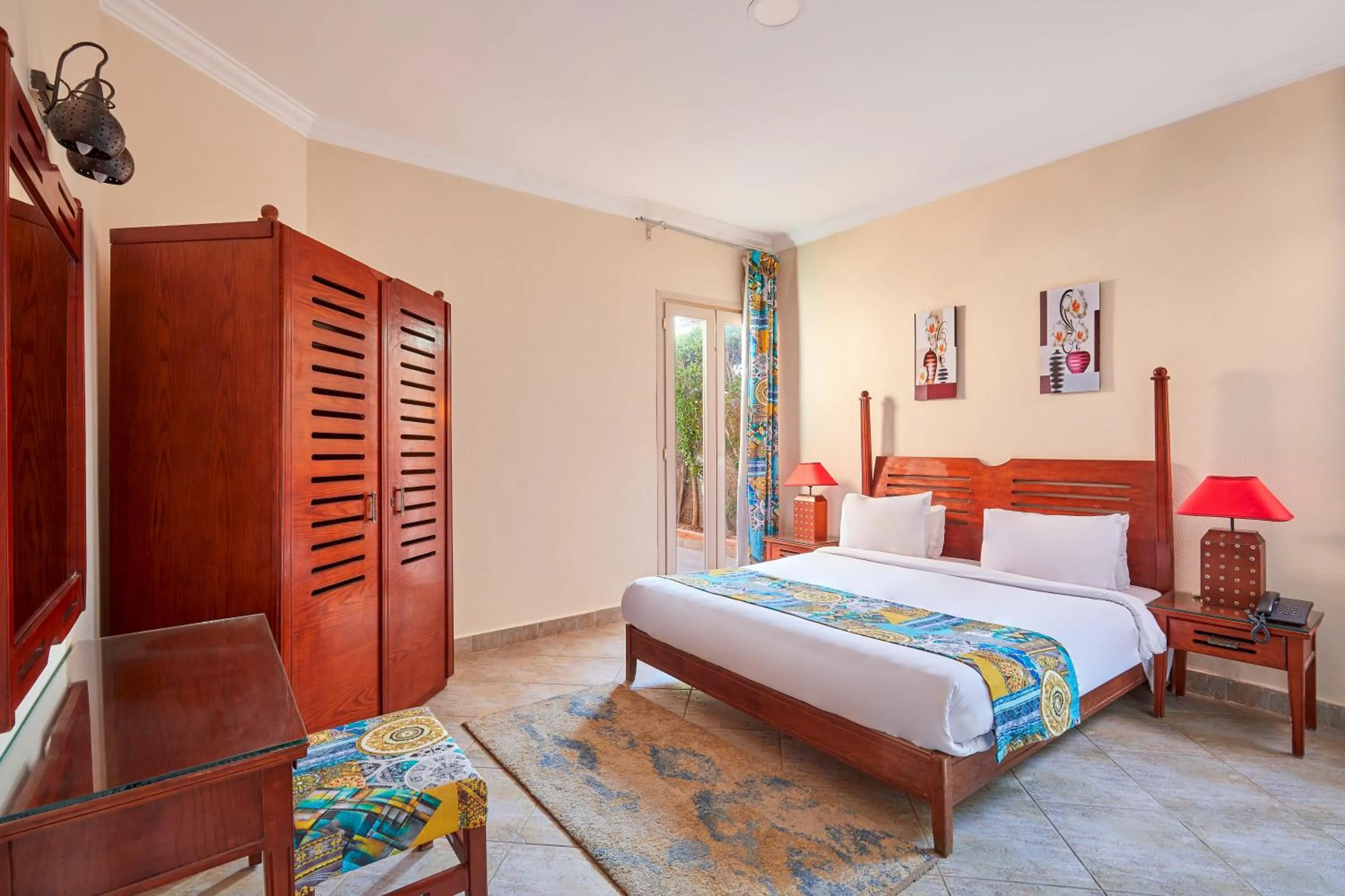 Golden Ocean Marina Hotel