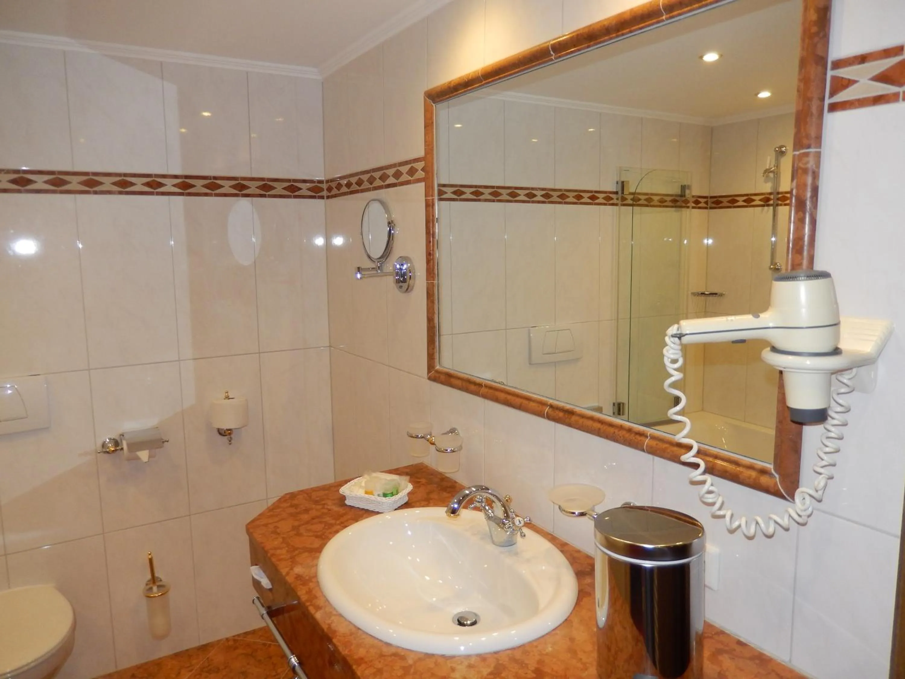 Bathroom in Hotel Piz Buin