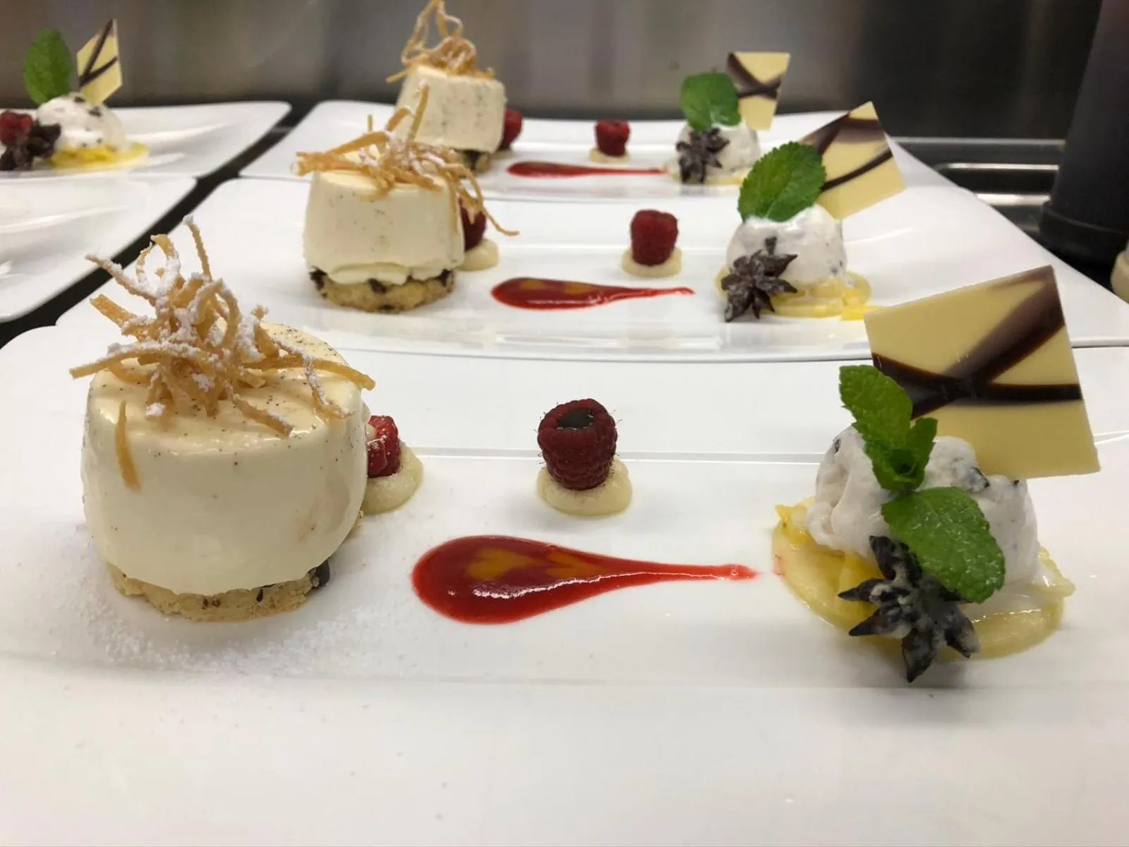 Restaurant/places to eat in Hotel Piz Buin