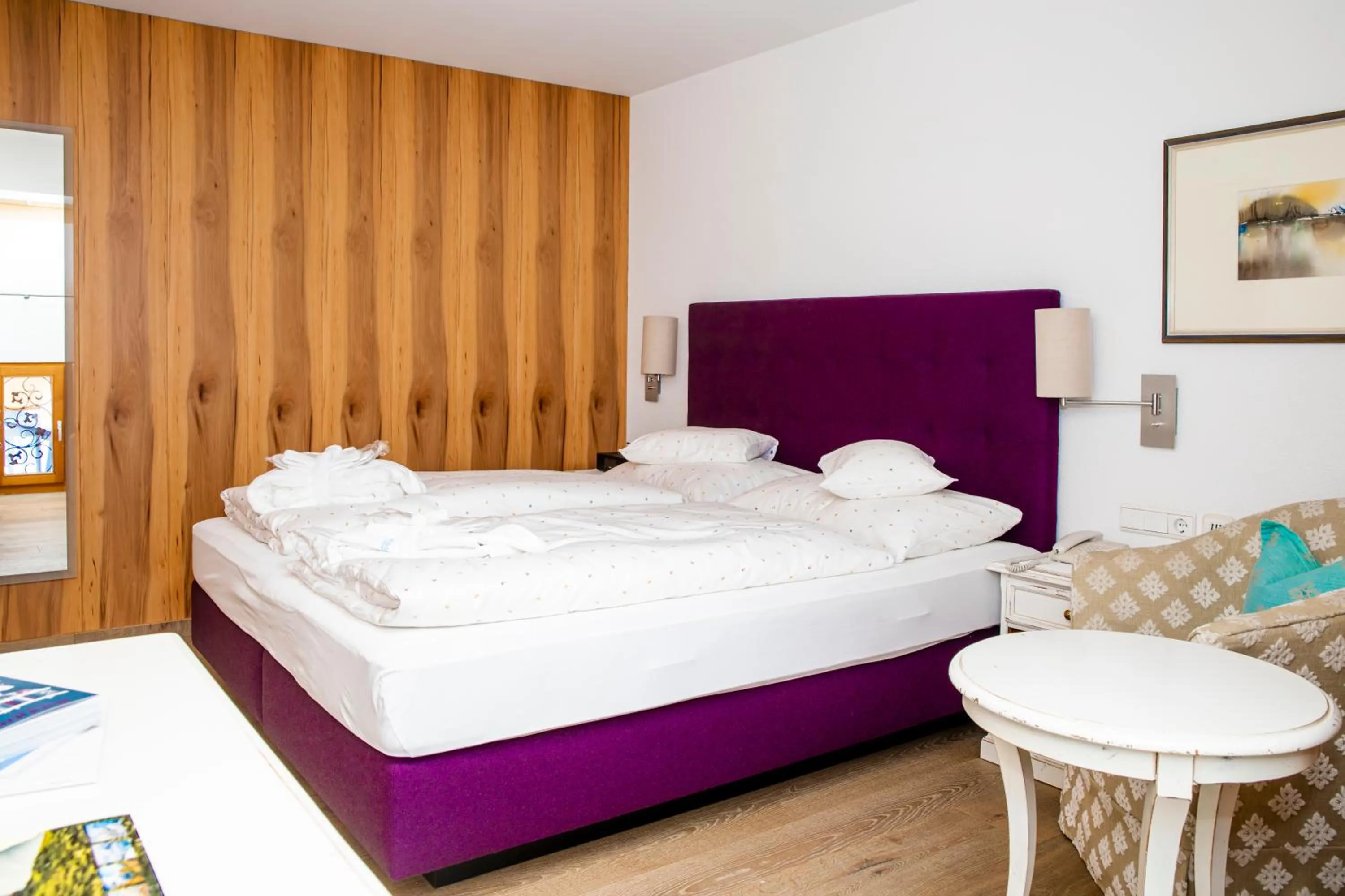 Restaurant/places to eat, Bed in Hotel Petersboden