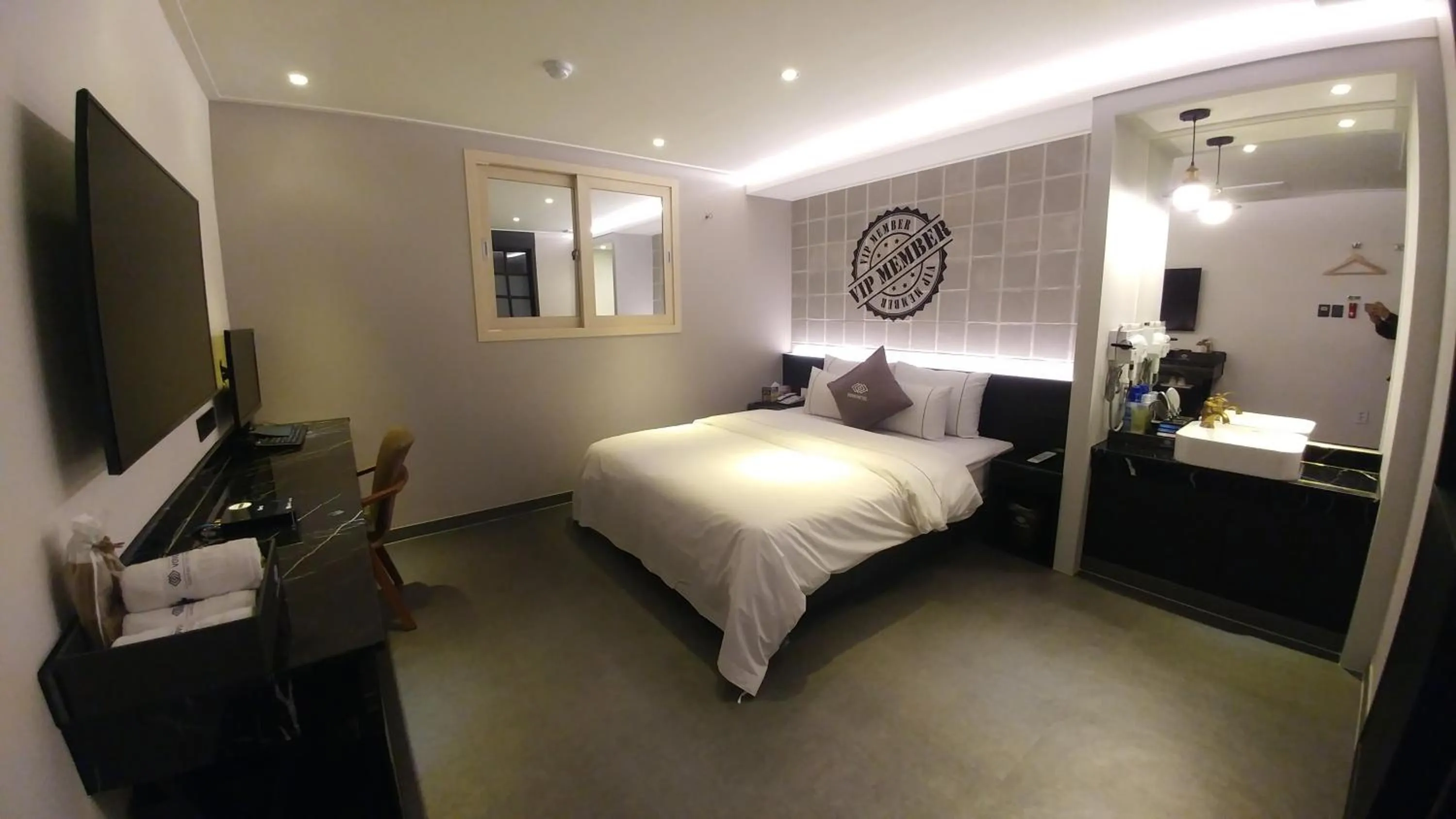 Breakfast, Bed in Vovo Hotel