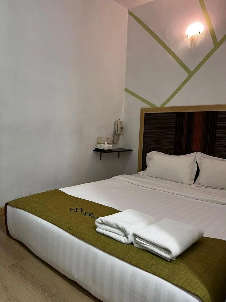 Bed in S8 Boutique Hotel near KLIA 1 & KLIA 2