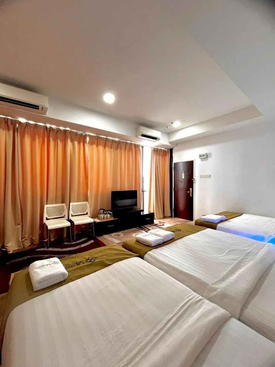Bed in S8 Boutique Hotel near KLIA 1 & KLIA 2