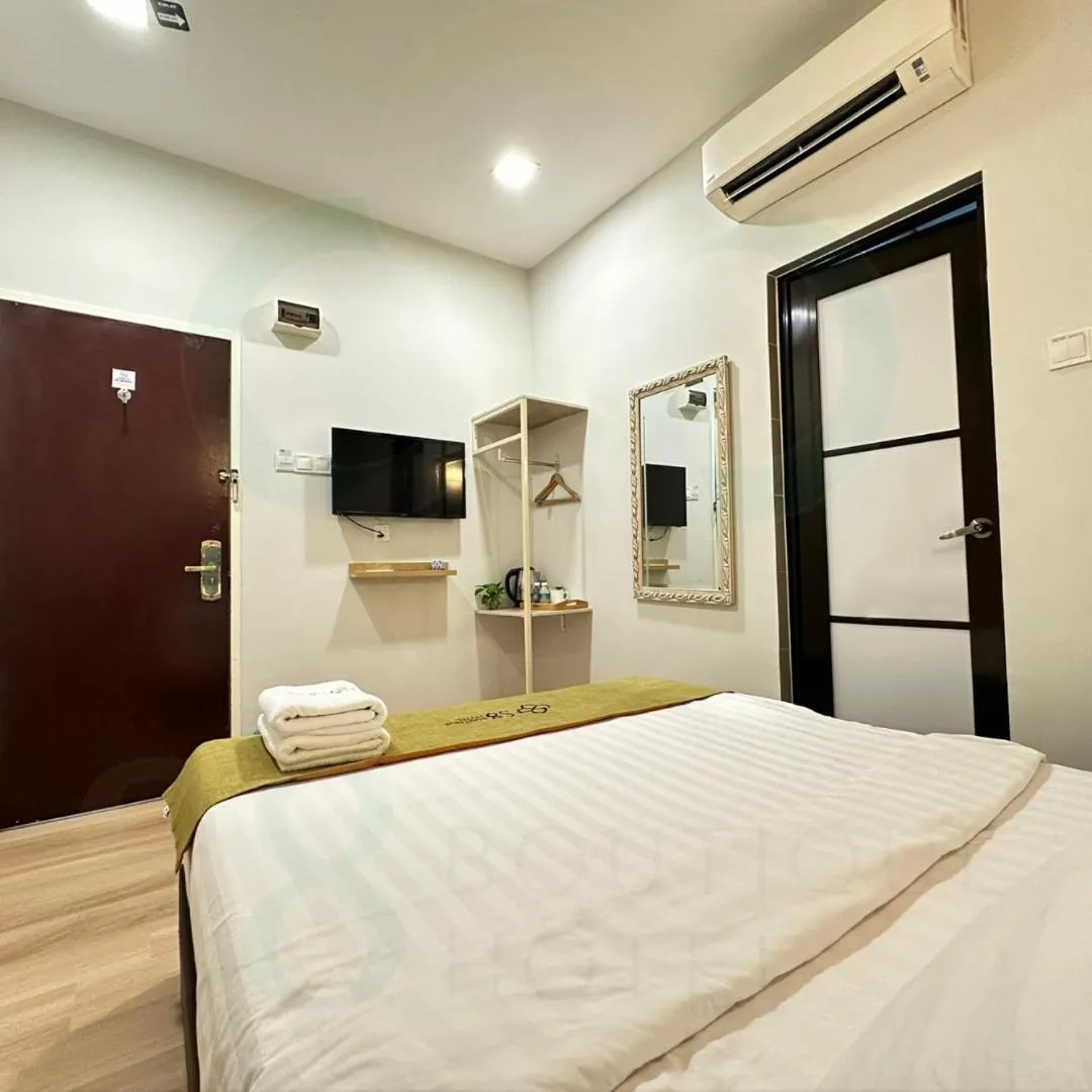 Bed in S8 Boutique Hotel near KLIA 1 & KLIA 2