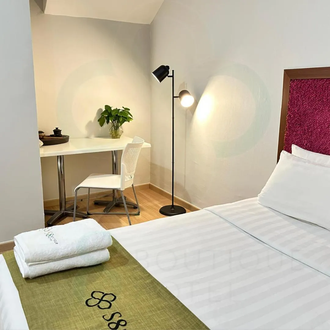 Bed in S8 Boutique Hotel near KLIA 1 & KLIA 2