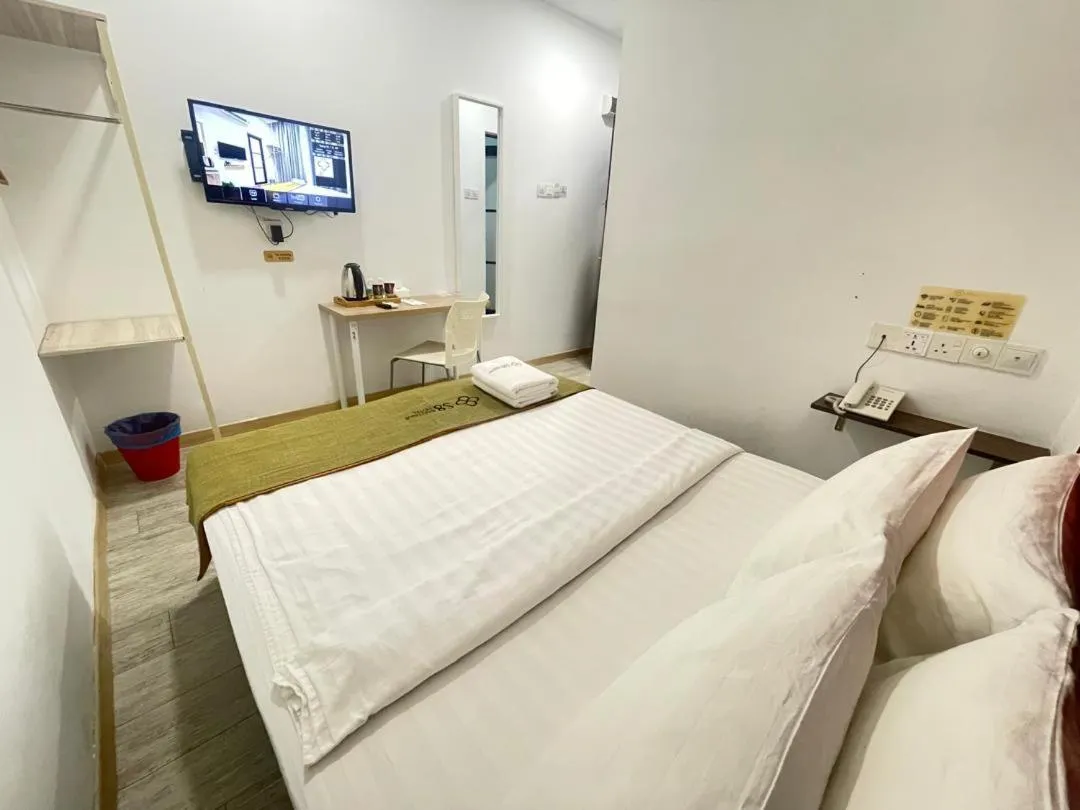 Bed in S8 Boutique Hotel near KLIA 1 & KLIA 2