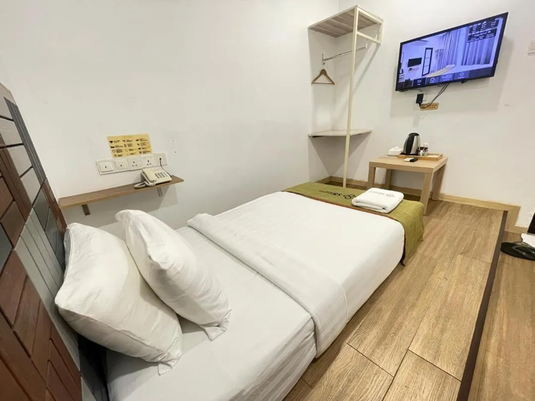 Bed in S8 Boutique Hotel near KLIA 1 & KLIA 2