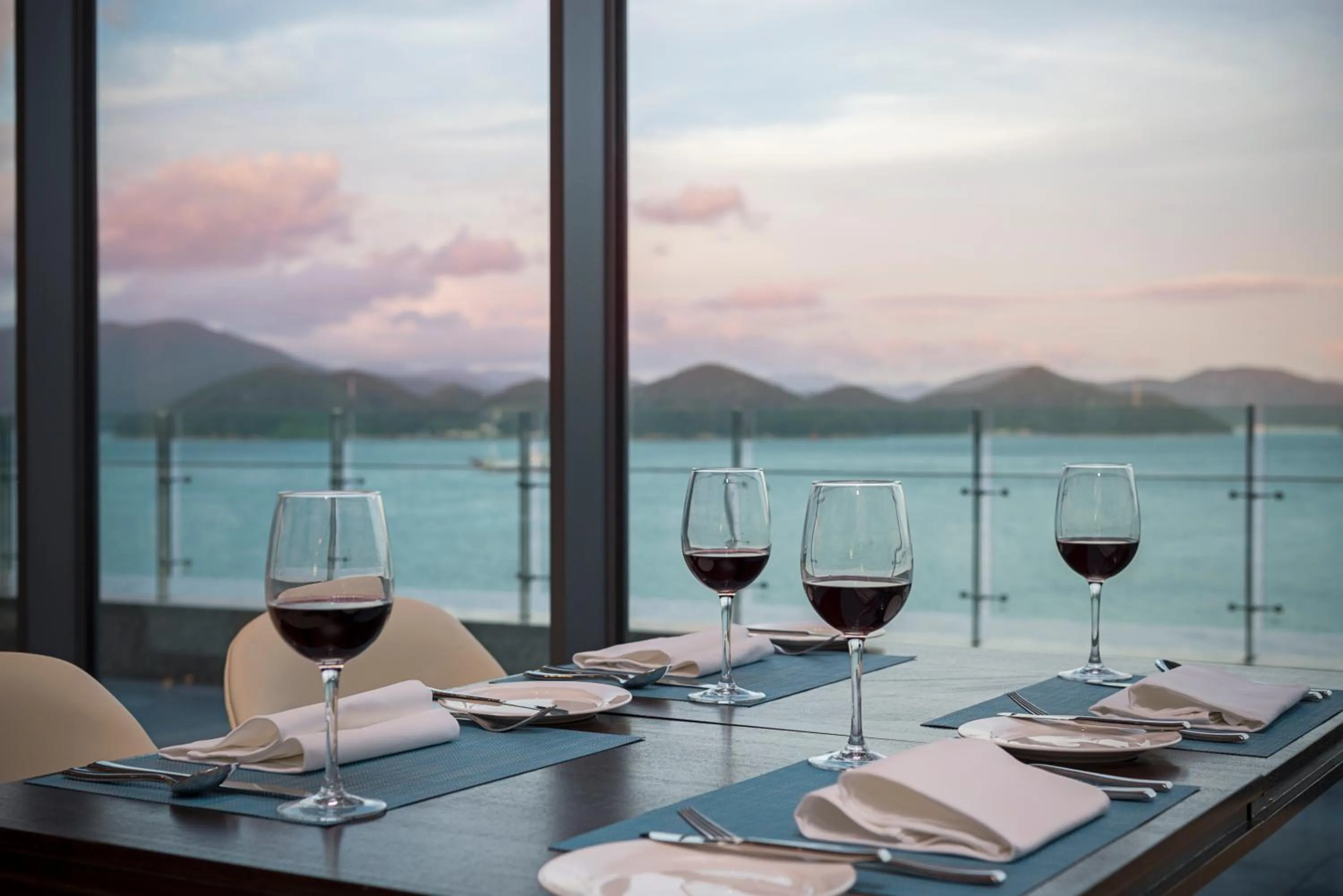 Restaurant/places to eat in Stanford Hotel&Resort Tongyeong