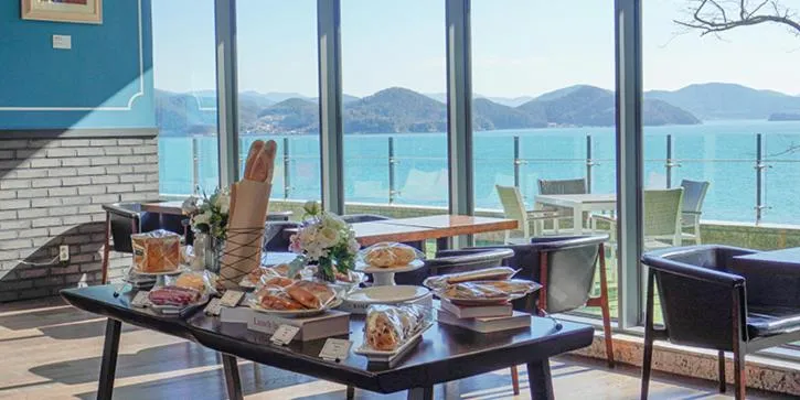 Restaurant/places to eat in Stanford Hotel&Resort Tongyeong