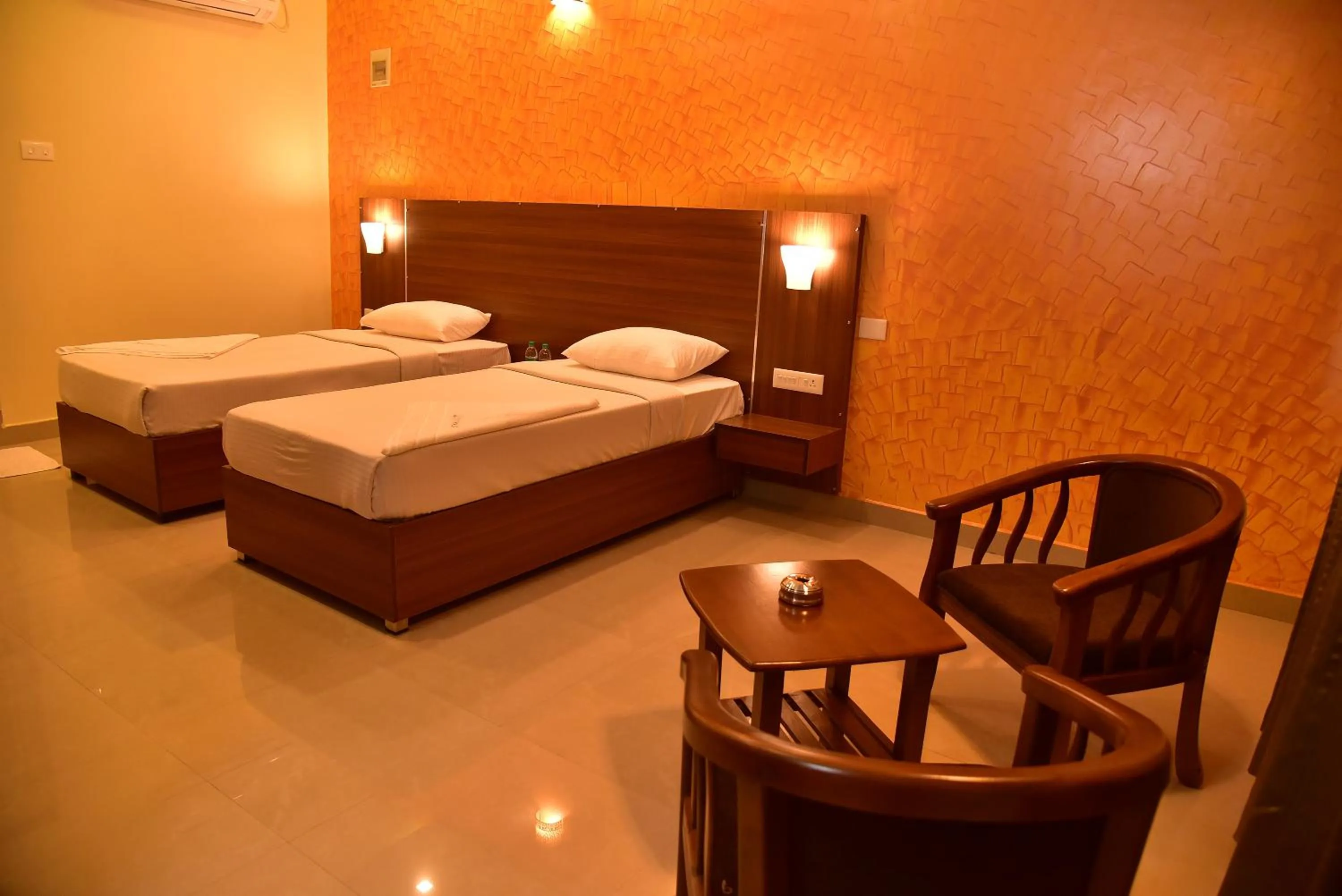 Bedroom, Bed in Hotel Citywalk Residency