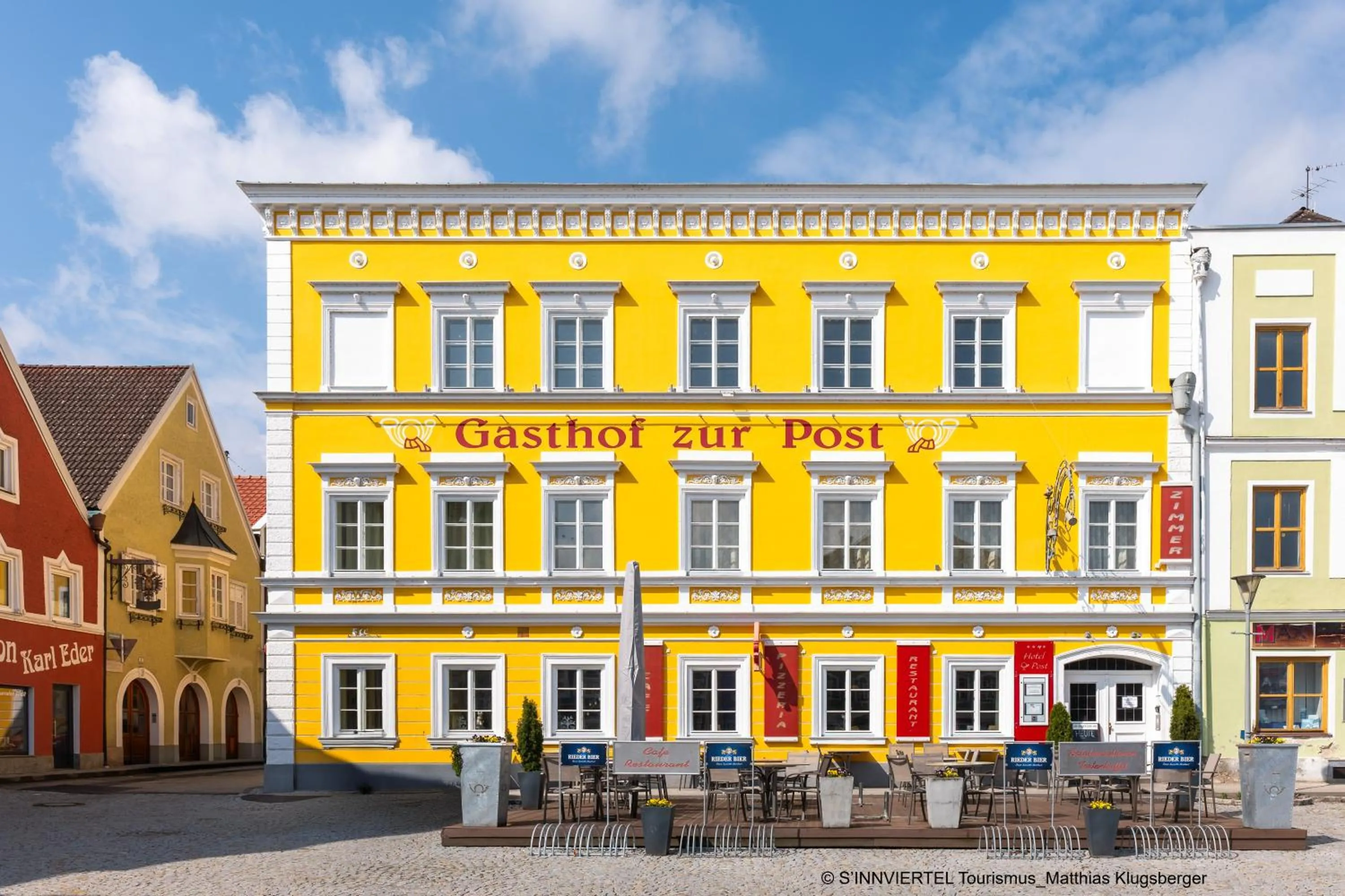 Property building in Hotel Gasthof zur Post
