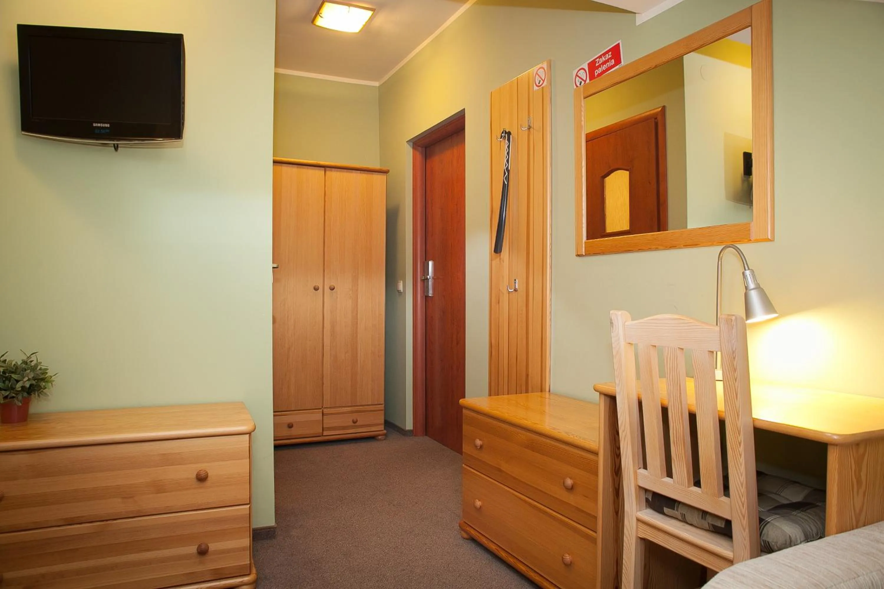 TV and multimedia, Bed in H31