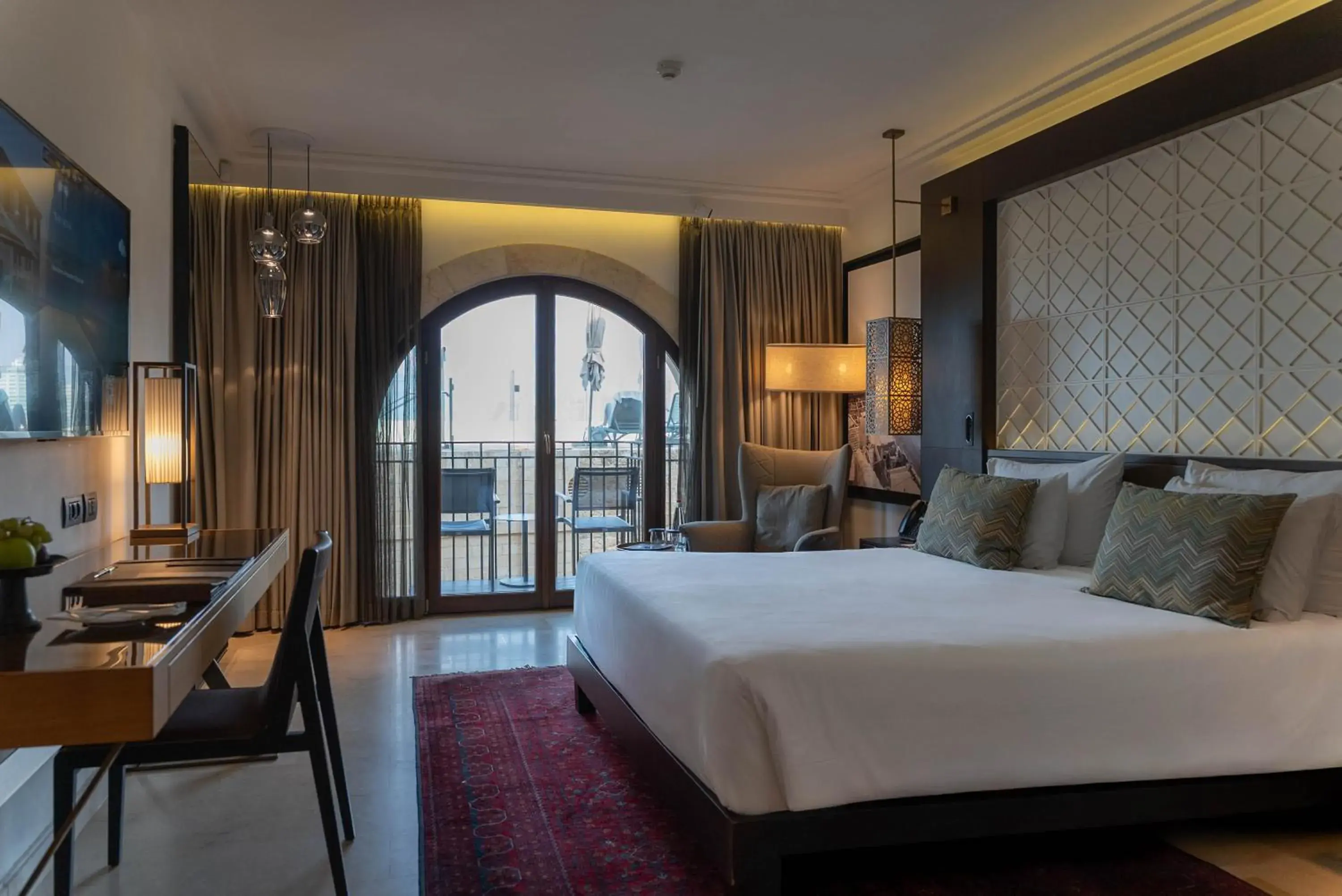 Executive Patio View With Balcony - single occupancy in The Setai Tel Aviv, a Member of the leading hotels of the world Executive Patio View With Balcony - single occupancy in The Setai Tel Aviv, a Member of the leading hotels of the world