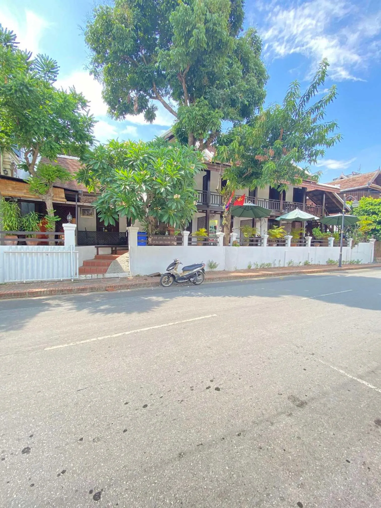 Property building in Luang Prabang Golden Lotus Villa River View