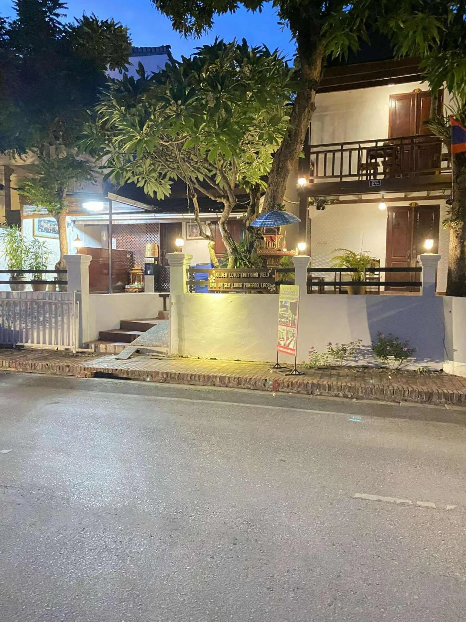 Property building in Luang Prabang Golden Lotus Villa River View