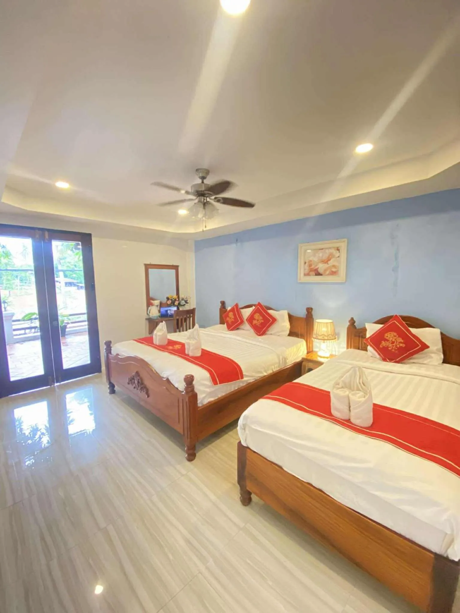 Bed in Luang Prabang Golden Lotus Villa River View