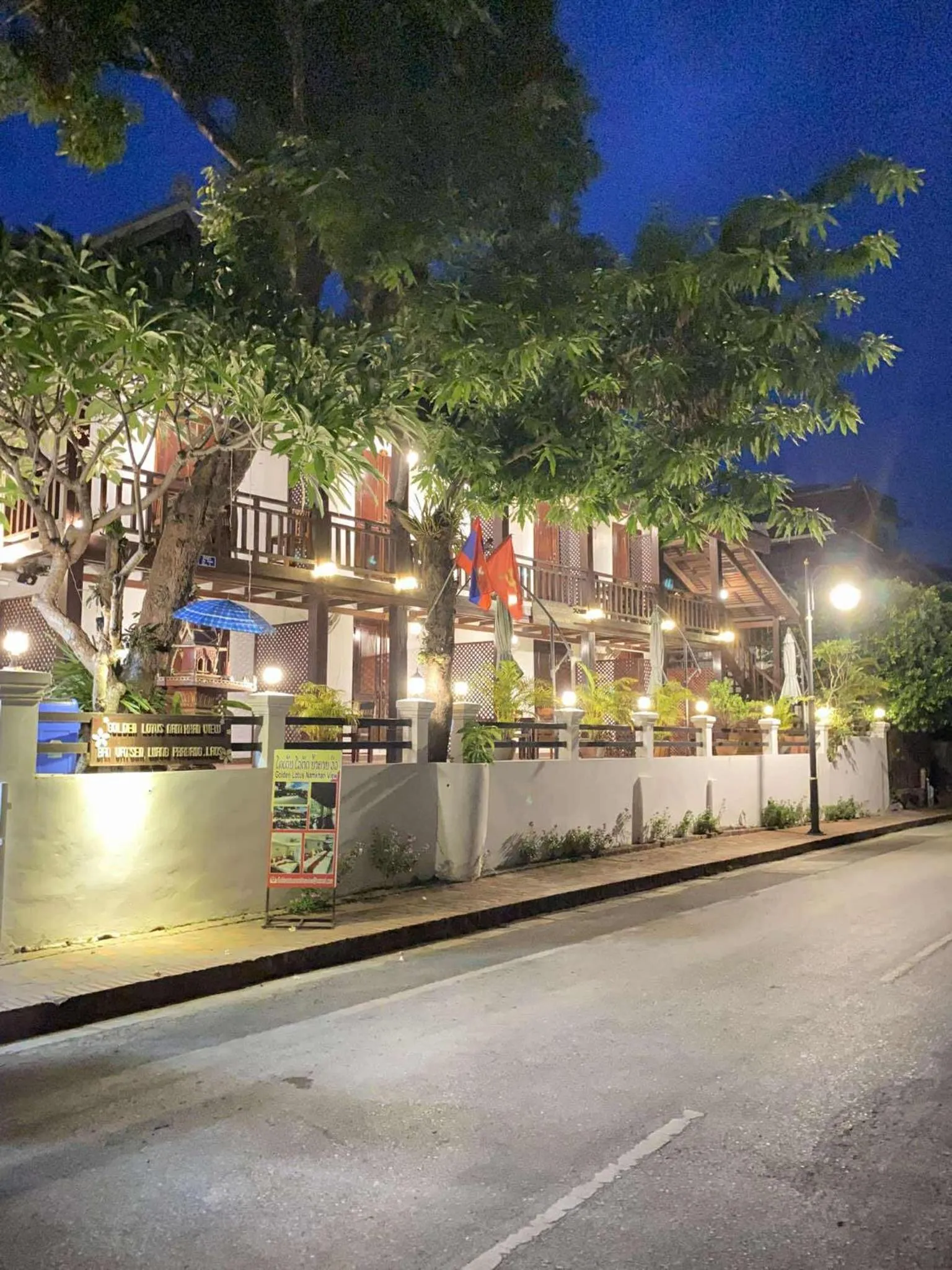 Property building in Luang Prabang Golden Lotus Villa River View