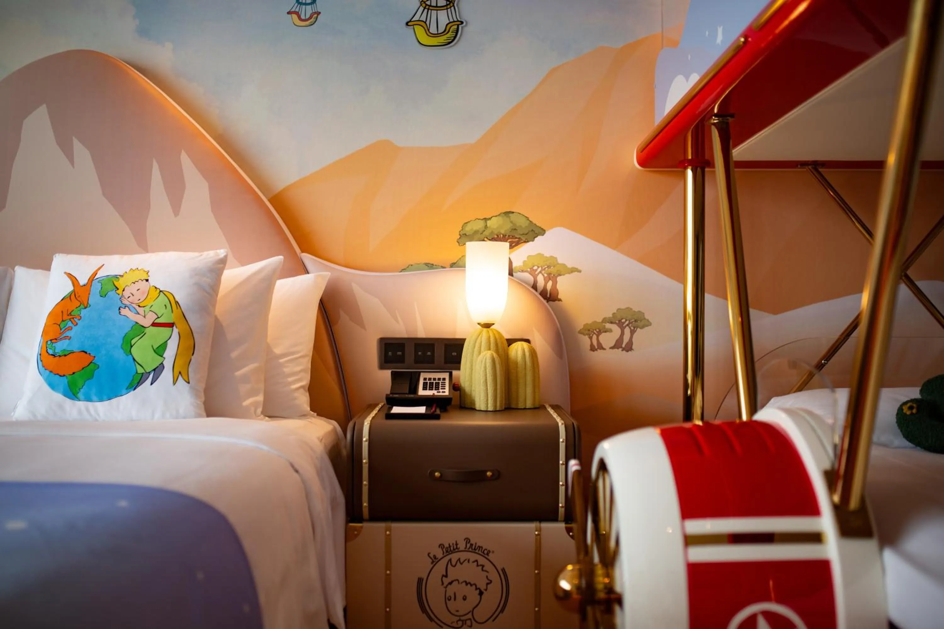 Decorative detail, Bed in Grand Hyatt Changsha