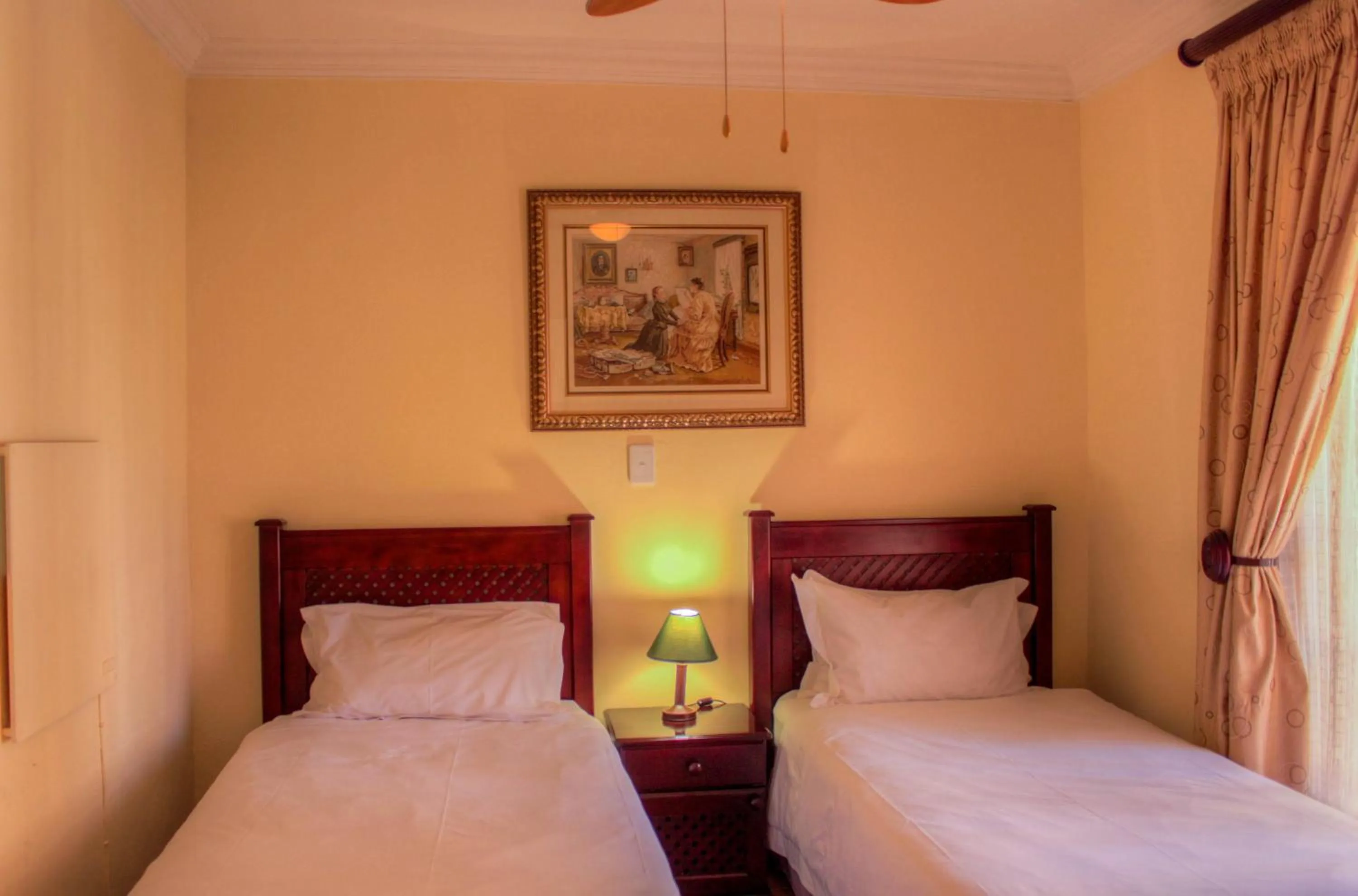 Bed in Marlot Guest House