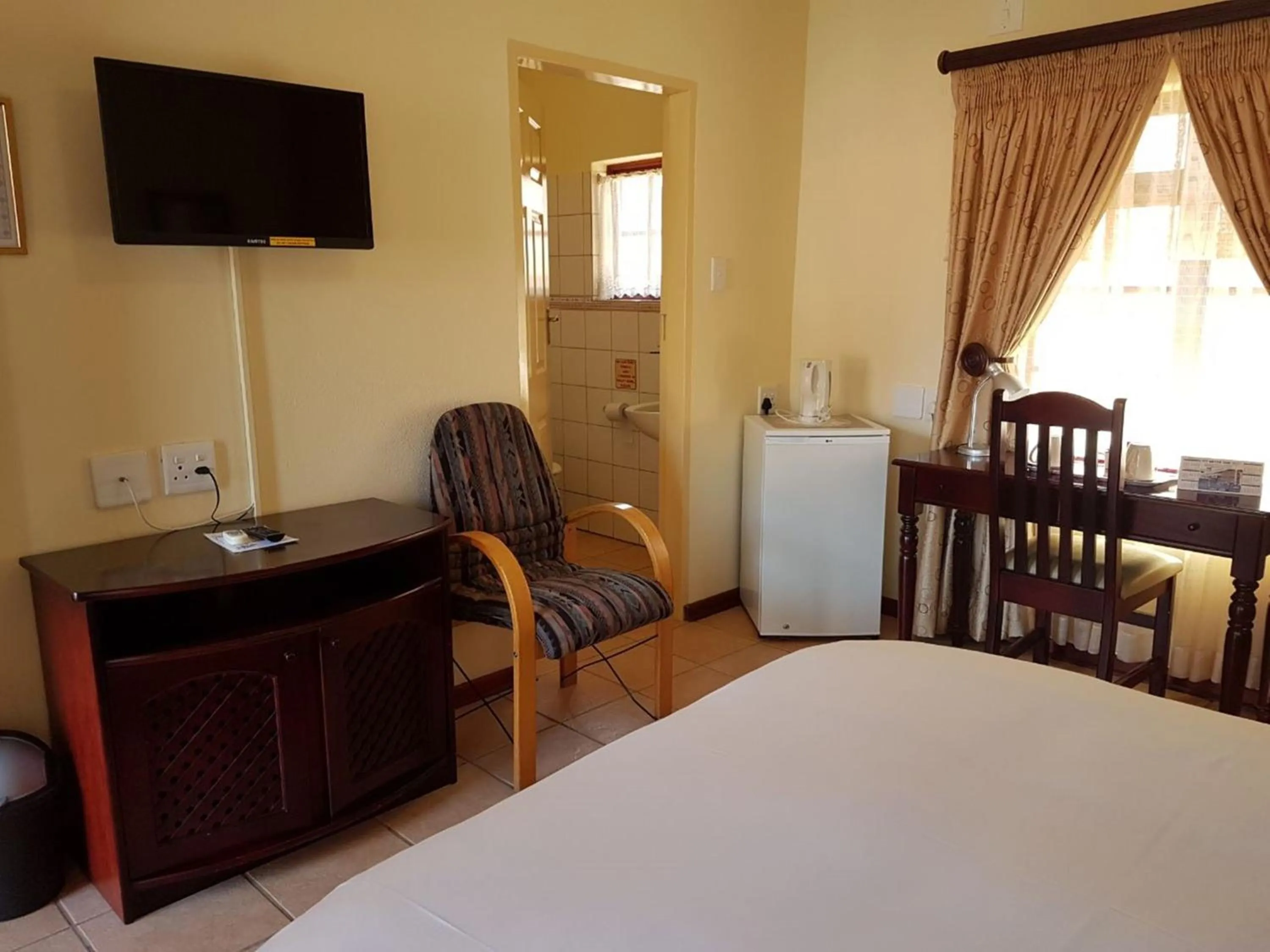 Bed in Marlot Guest House