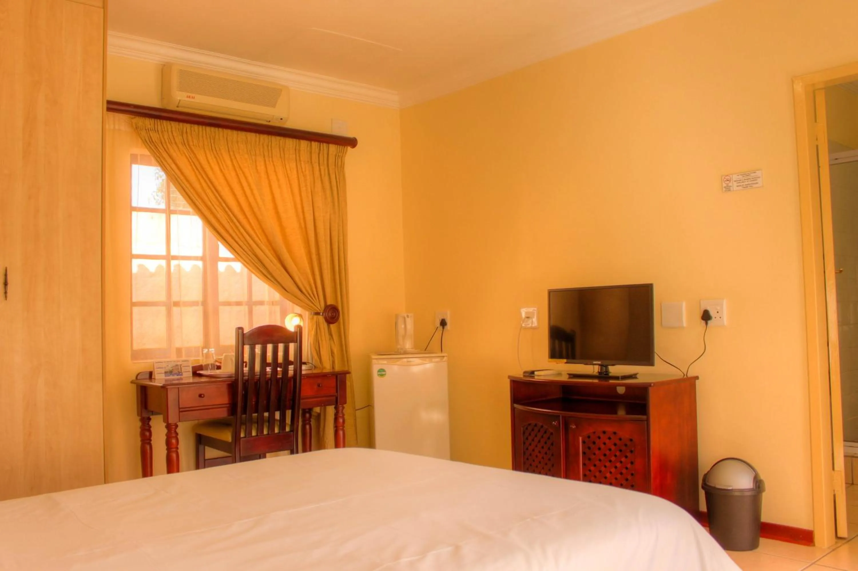 Bed in Marlot Guest House