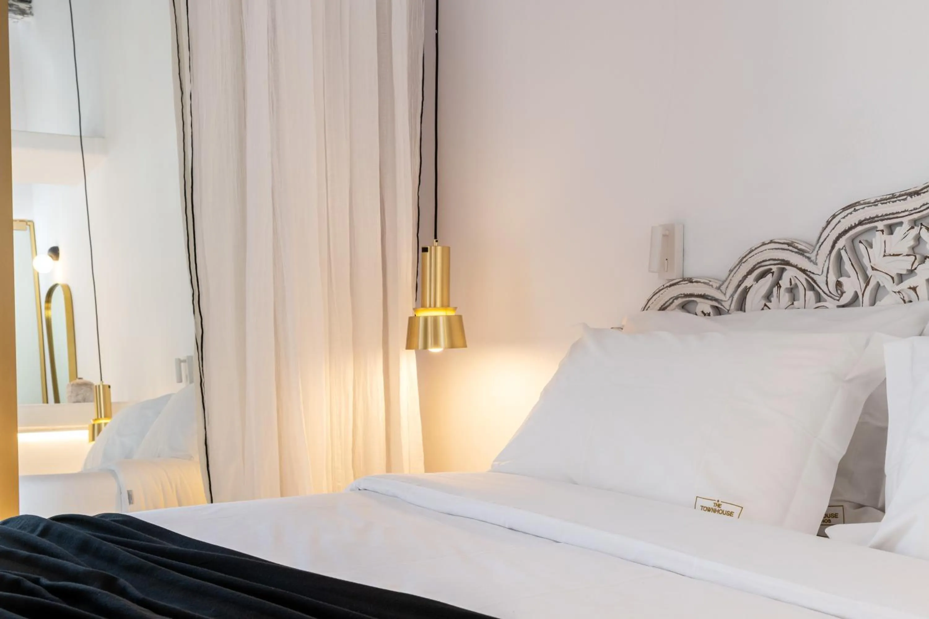 Bed in The TownHouse Mykonos