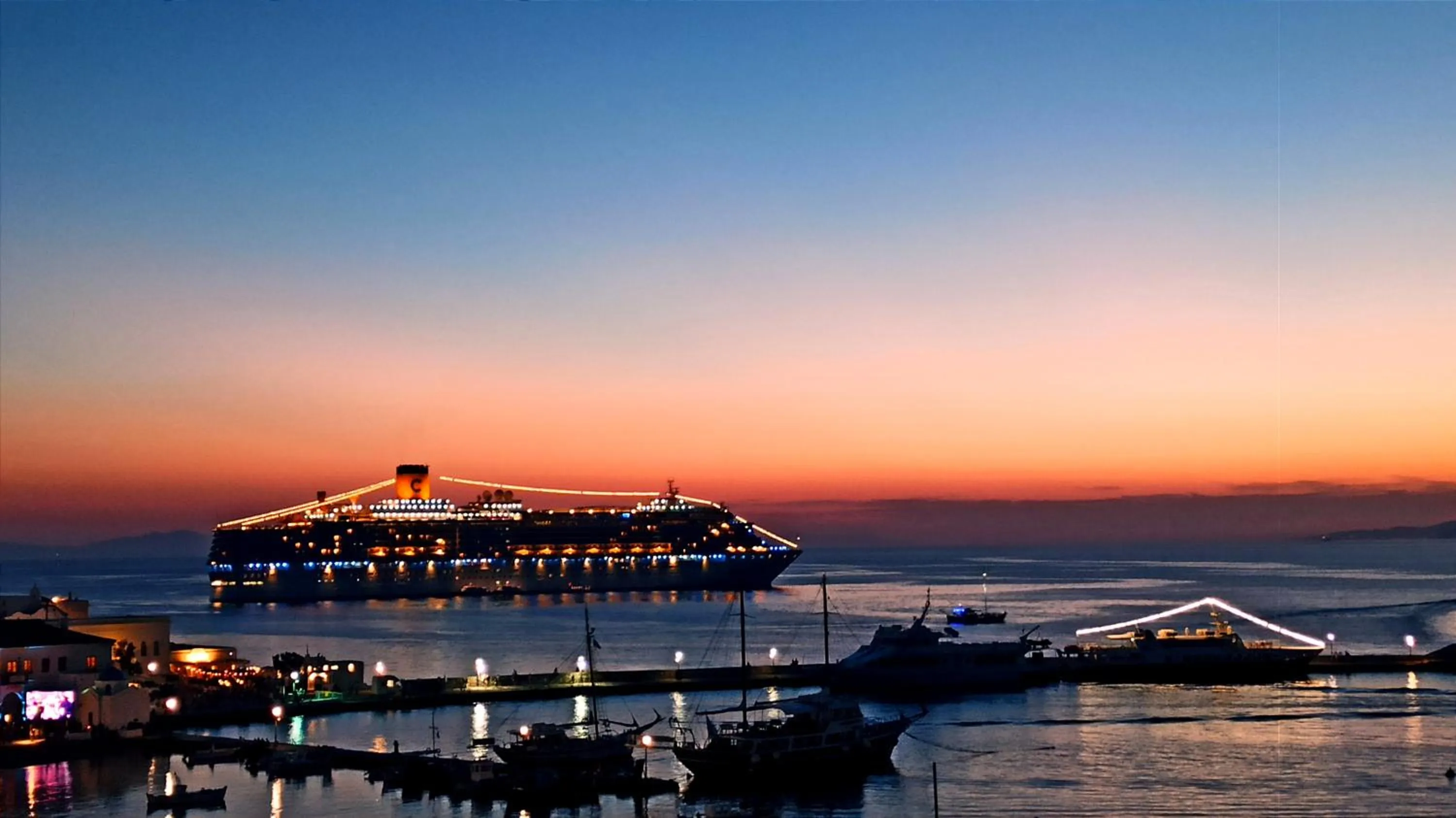 The TownHouse Mykonos