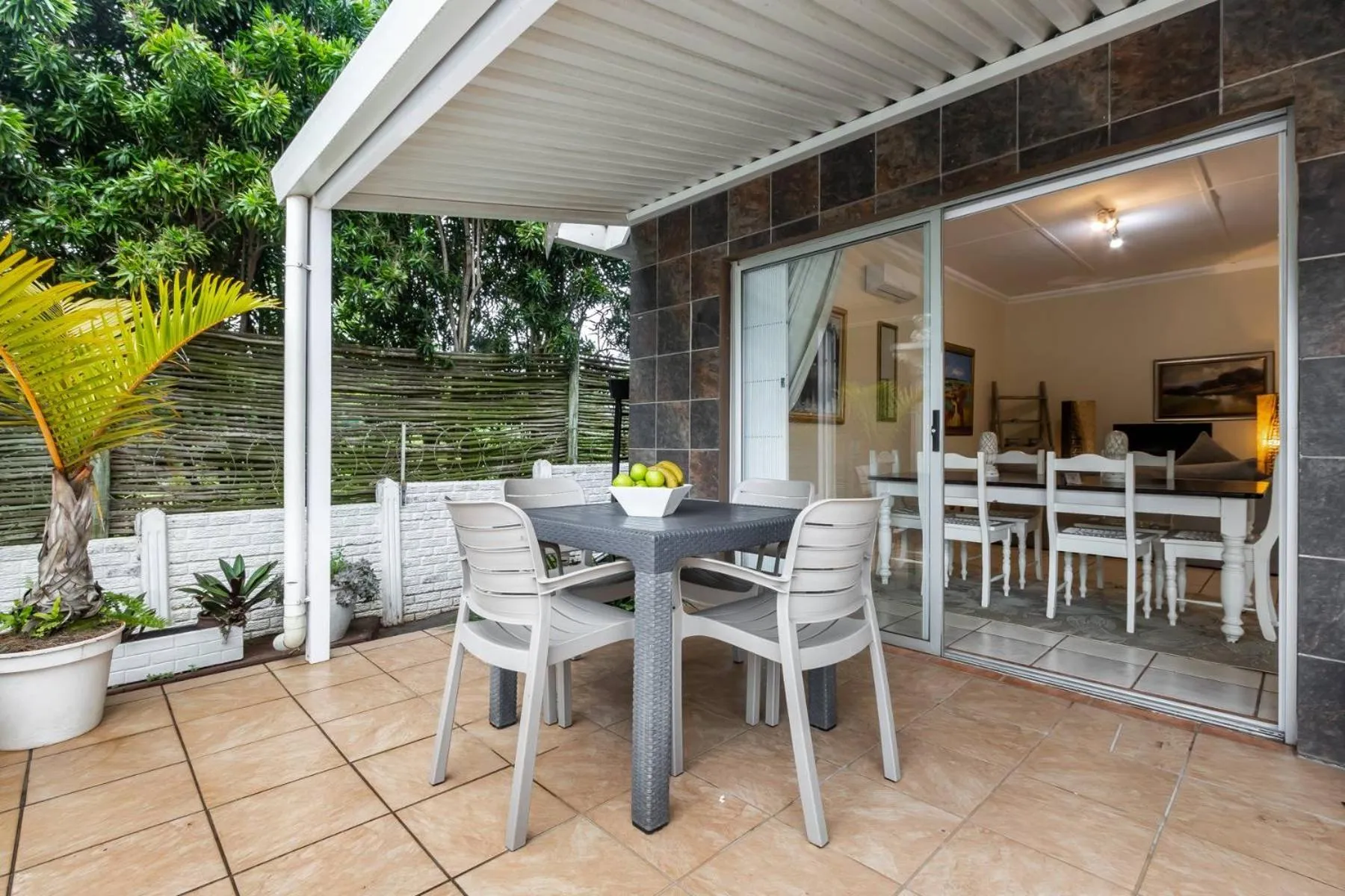 Balcony/Terrace in Oliver's Bed and Breakfast