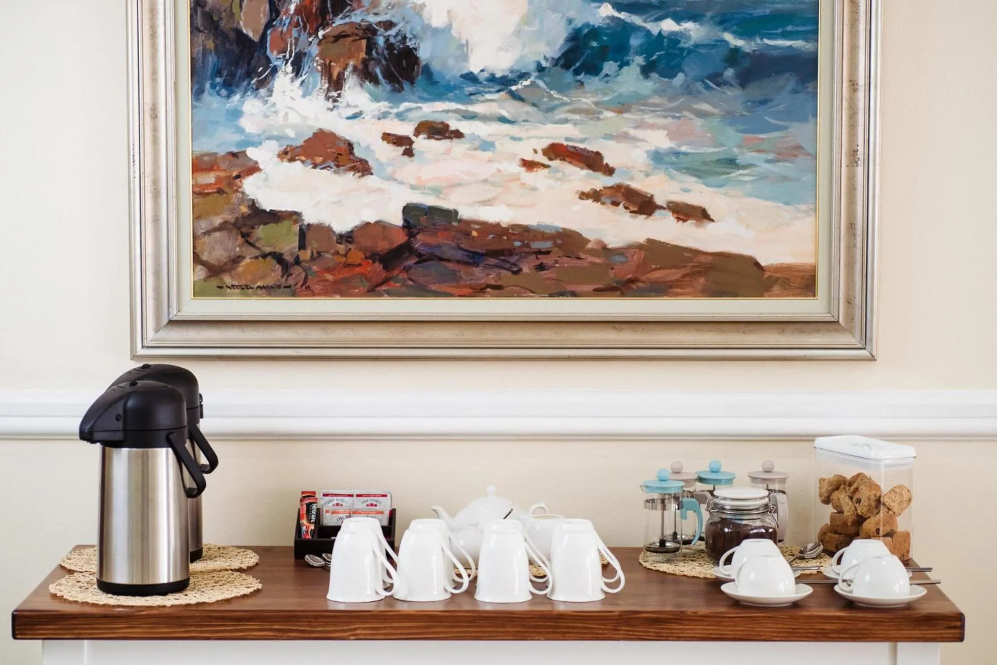 Breakfast in Oliver's Bed and Breakfast