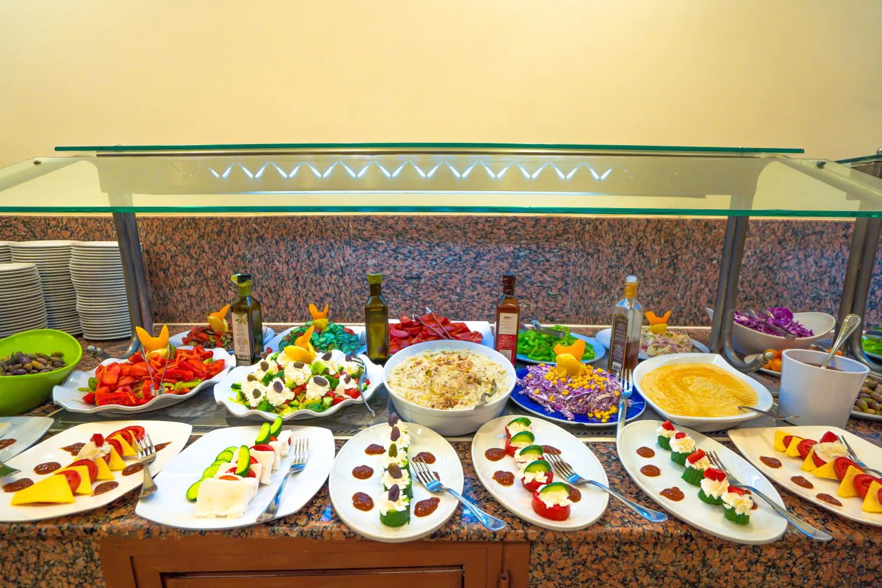 Food and drinks in Ivy Cyrene Sharm Resort Adults Friendly Plus 13