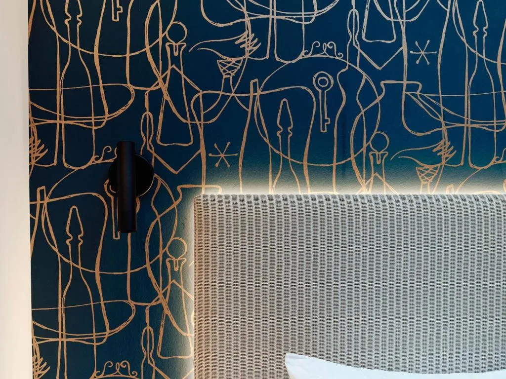 Decorative detail in Hotel De Normandie