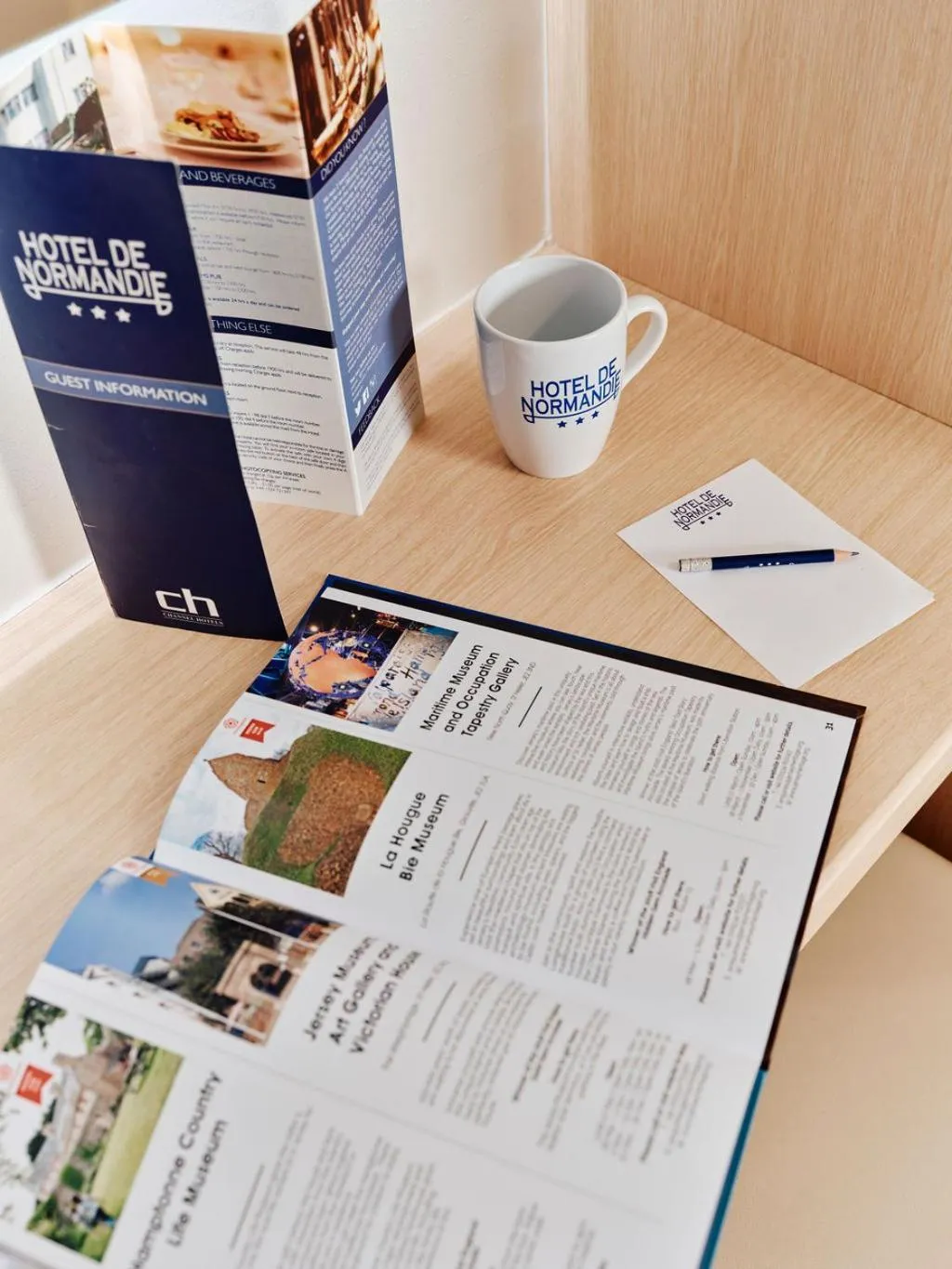 Decorative detail in Hotel De Normandie