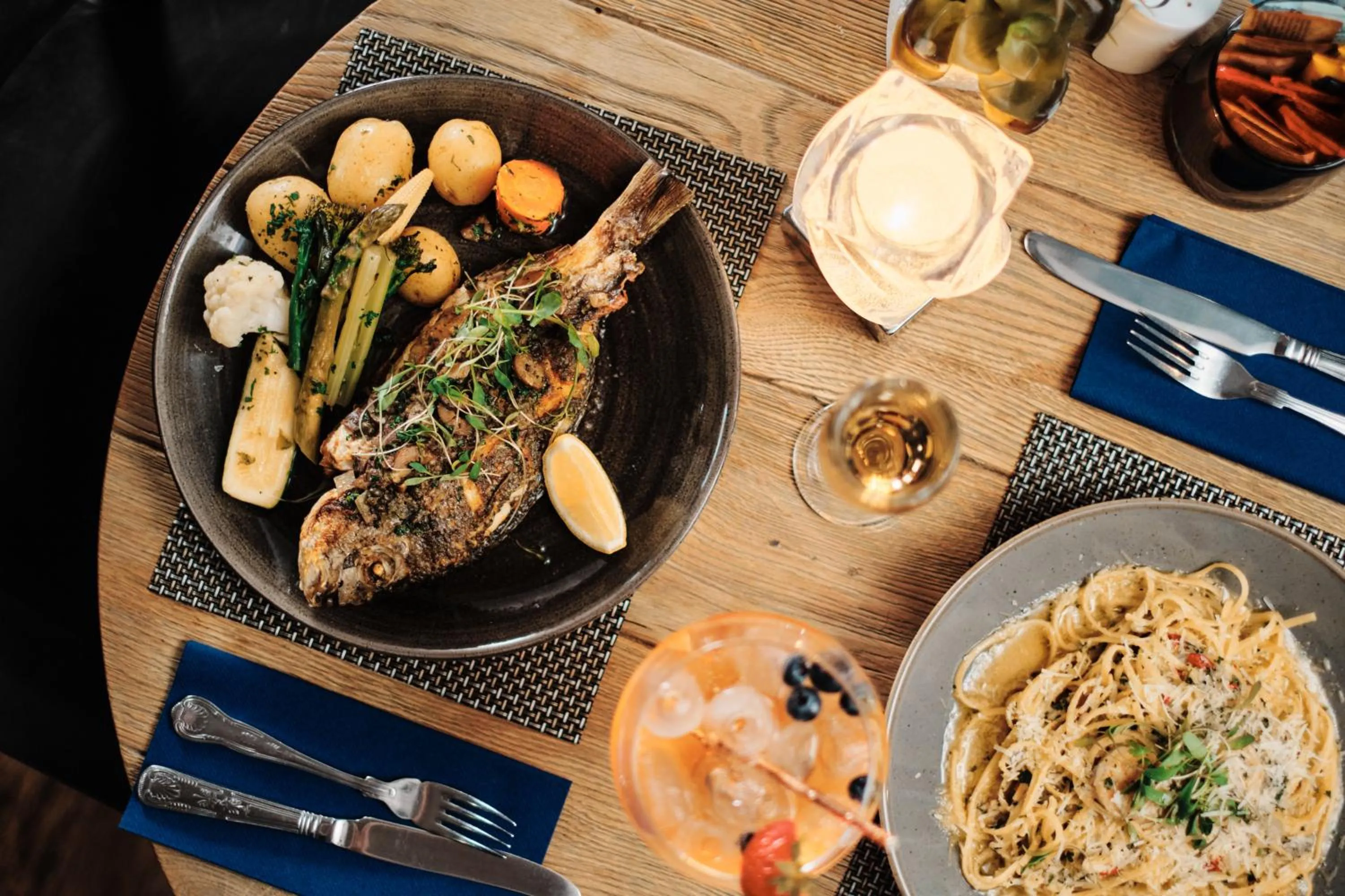 Dining area in Hotel De Normandie